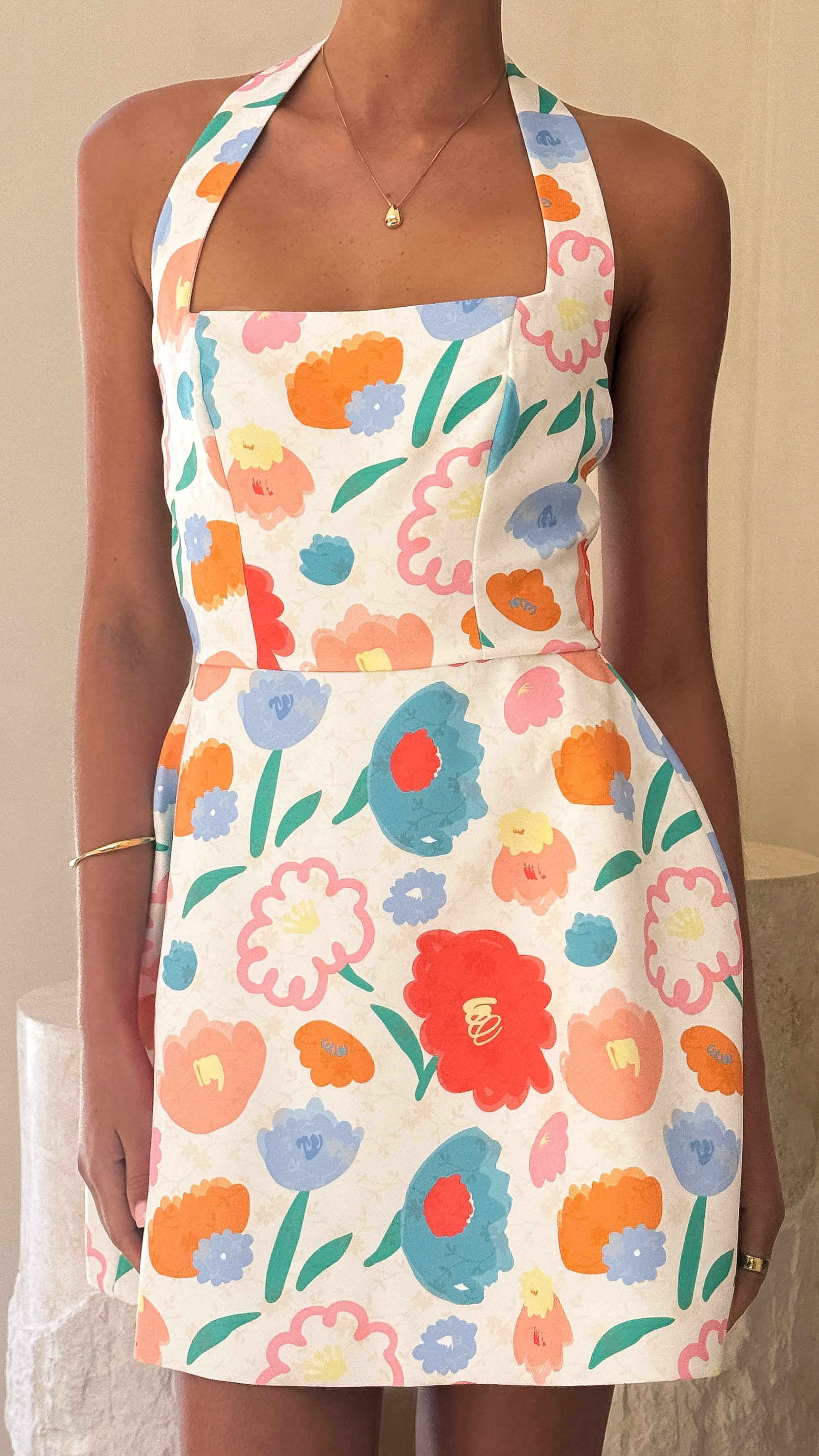 Mady Mini Dress Floral Dream - Elegant Summer Floral Print Dress for Women, Perfect for Beach Vacations, Parties, and Date Nights