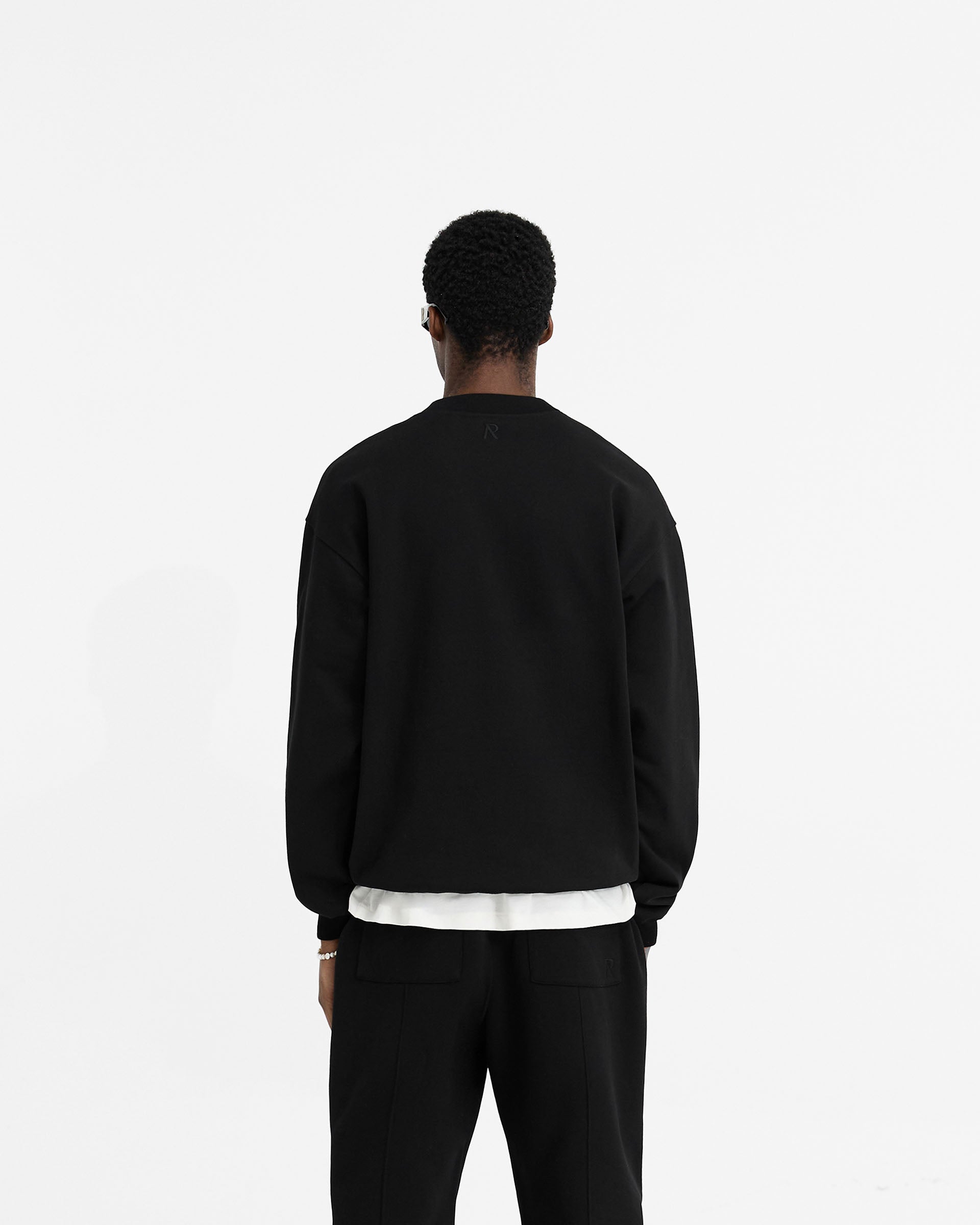 Initial Oversized Sweater Black | Cozy Pullover Sweatshirt for Women | Perfect for Fall, Winter & Casual Outings