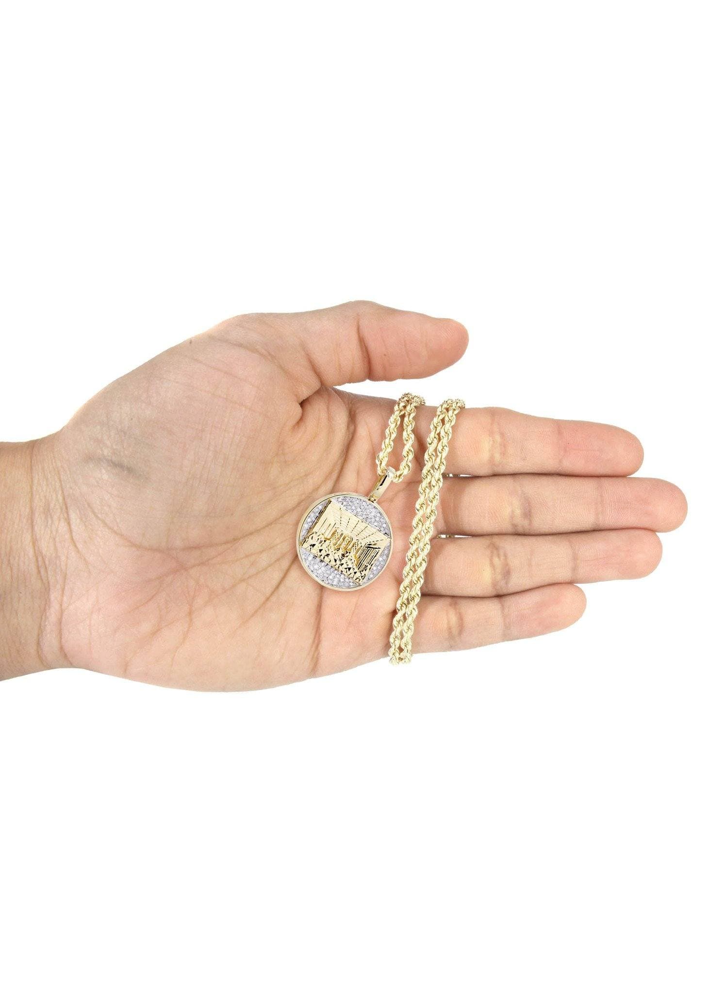 10K Yellow Gold Last Supper Diamond Pendant Necklace - 0.32 Carats | Religious Jewelry for Women | Perfect Gift for Baptism, Confirmation & Christian Holidays