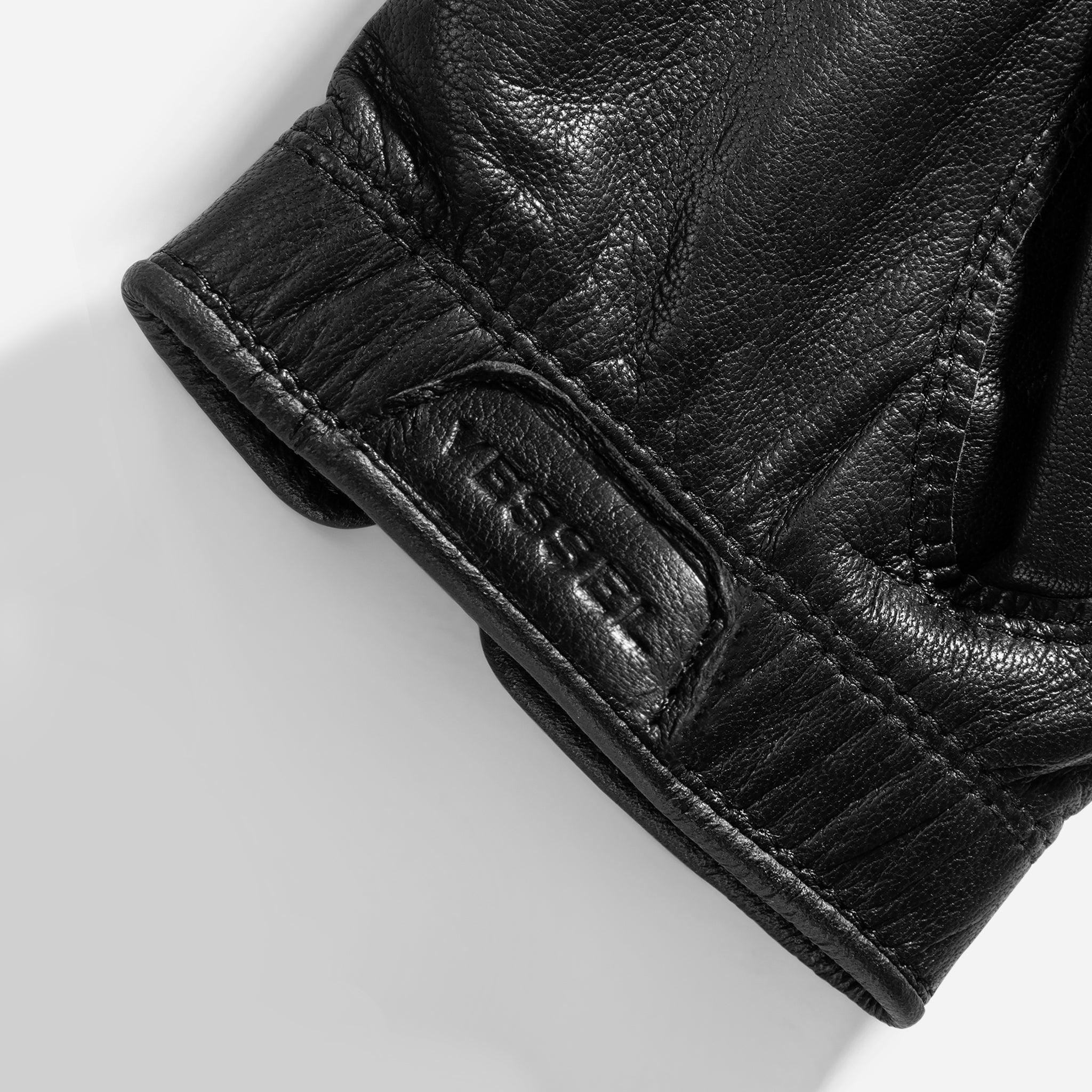 Premium VESSEL Lux Golf Gloves - Breathable & Durable Leather Golfing Gloves for Men & Women - Perfect for Driving Range, Tournament Play & Casual Golfing