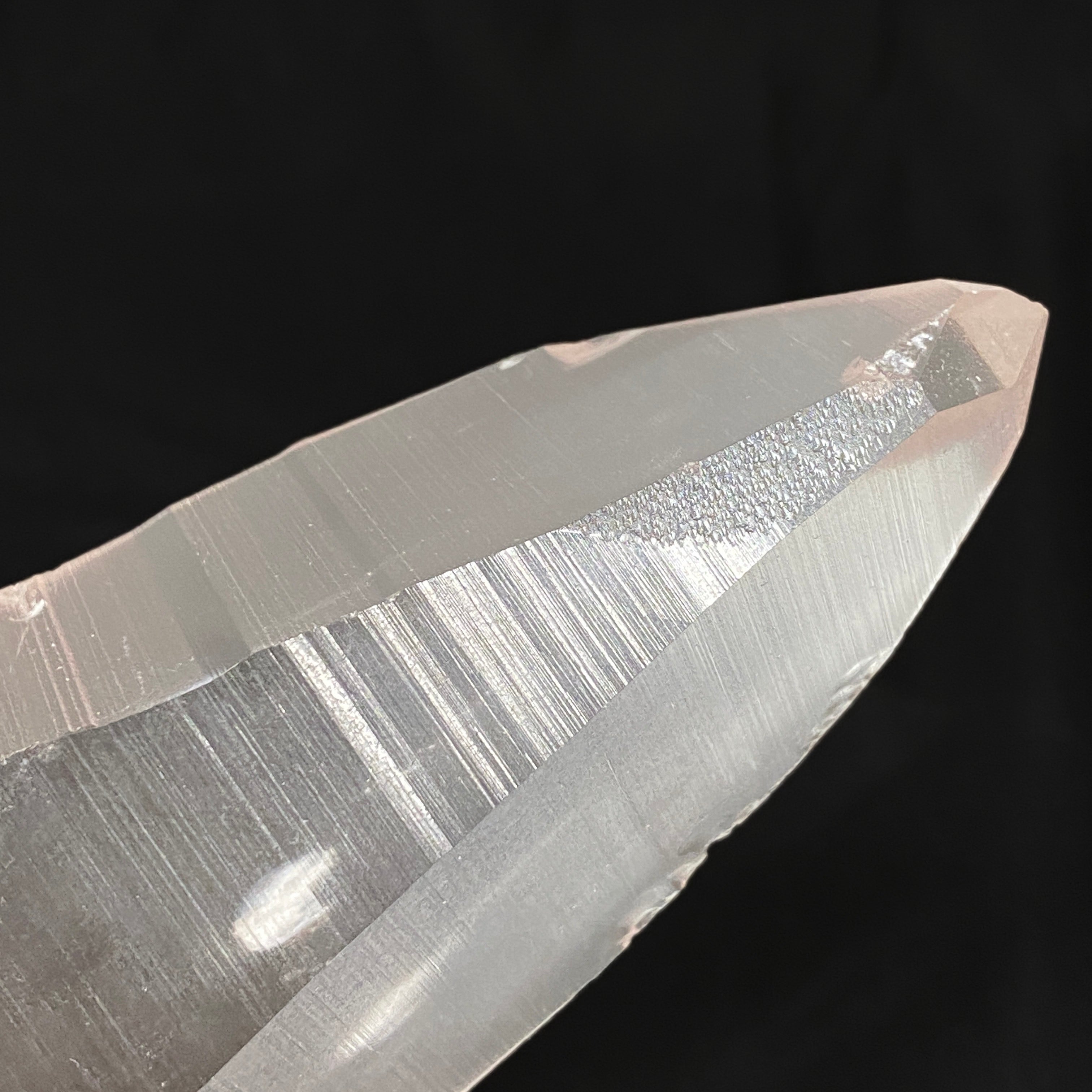 Lemurian Seed Crystal 205x55mm 581g Natural Healing Stone for Meditation, Energy Work & Spiritual Growth - Perfect for Reiki, Chakra Balancing & Home Decor