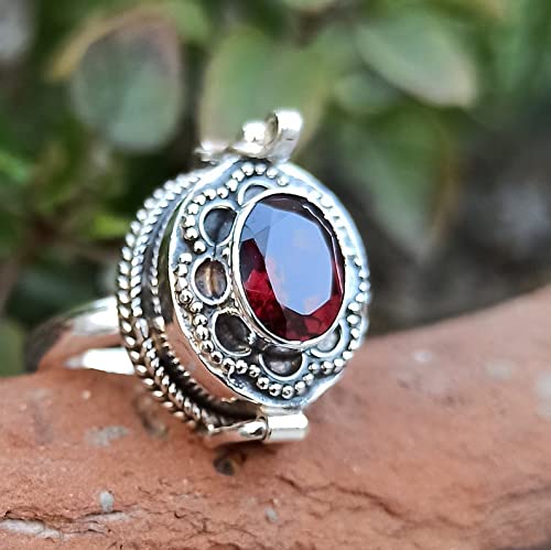 Handmade 925 Silver Poison Box Ring - Openable Garnet Statement Jewelry for Women | Unique Christmas Gift for Her | Perfect for Parties, Cosplay & Gothic Fashion