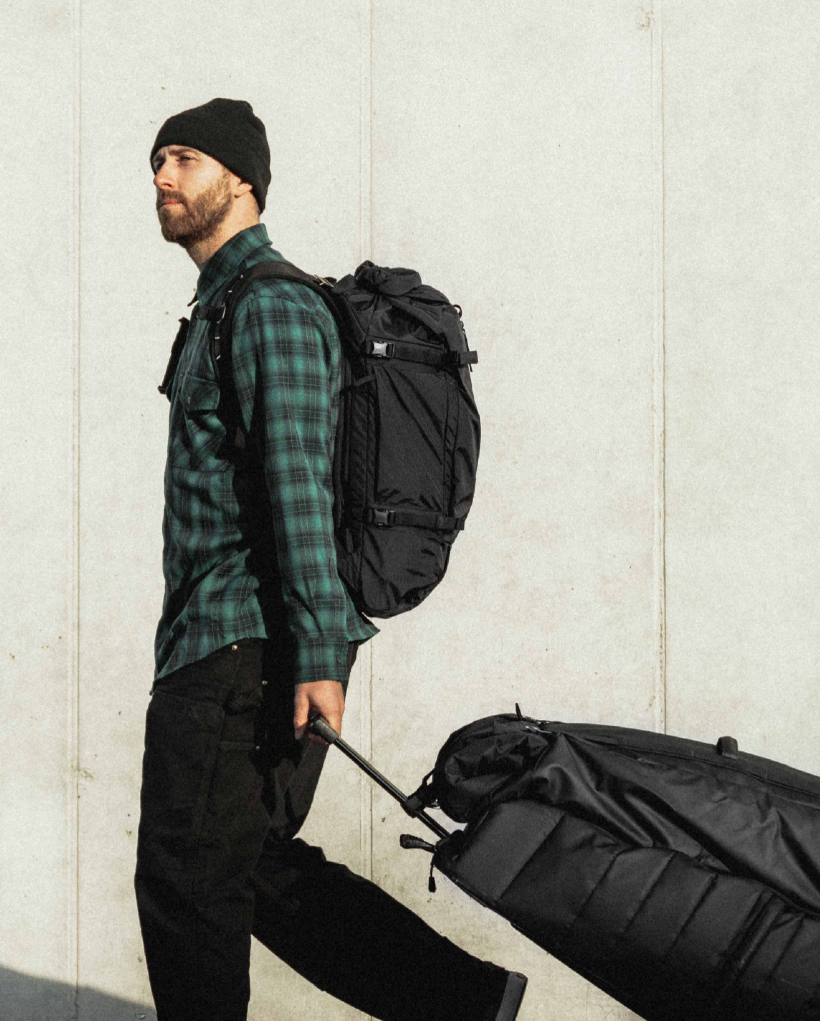 DB Journey Snow Pro Backpack 32L - Waterproof Ski & Snowboard Backpack for Men & Women - Perfect for Winter Sports, Hiking & Travel Accessories