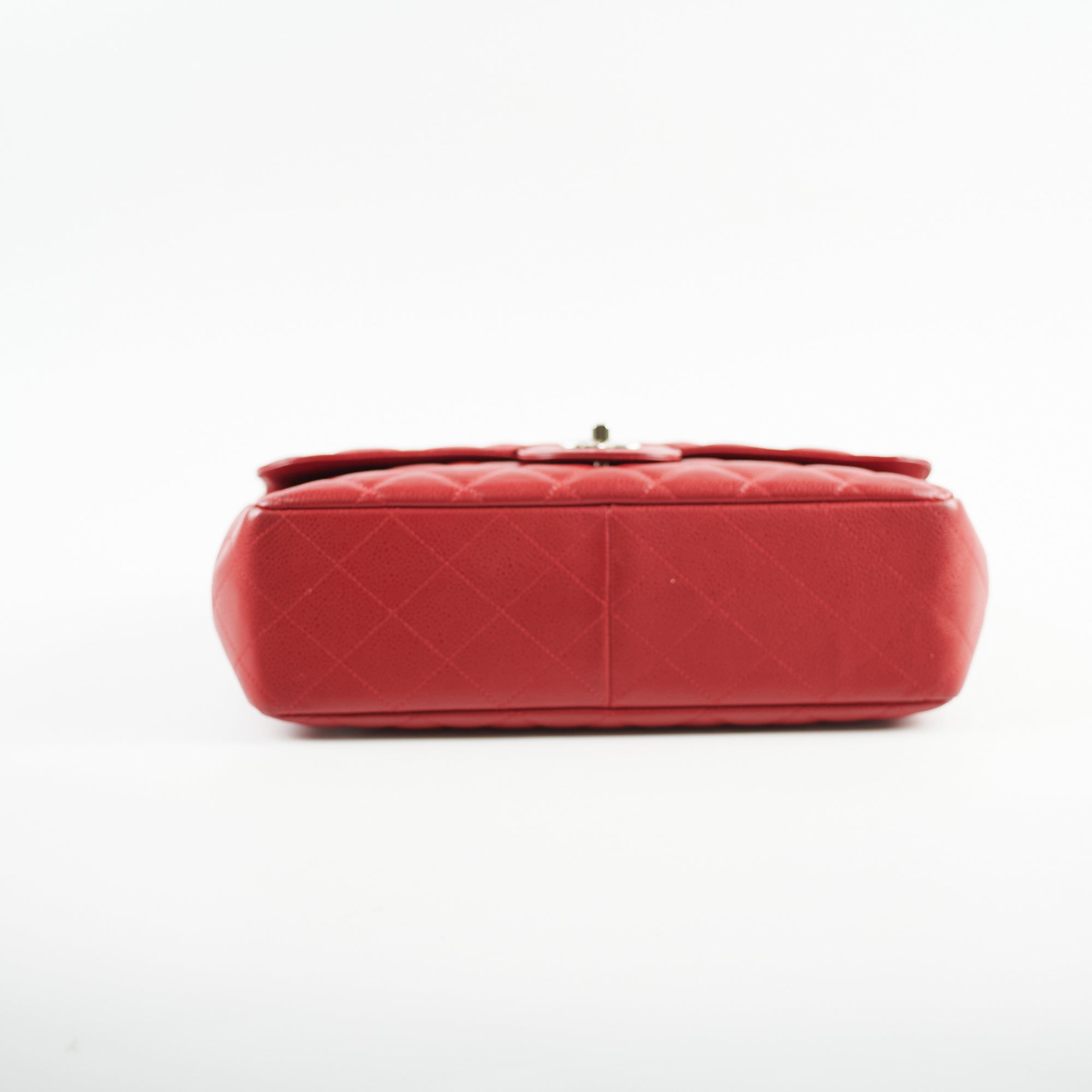 Chanel Caviar Jumbo Single Flap Bag in Red - Luxury Designer Handbag for Women, Perfect for Evening Events & Special Occasions