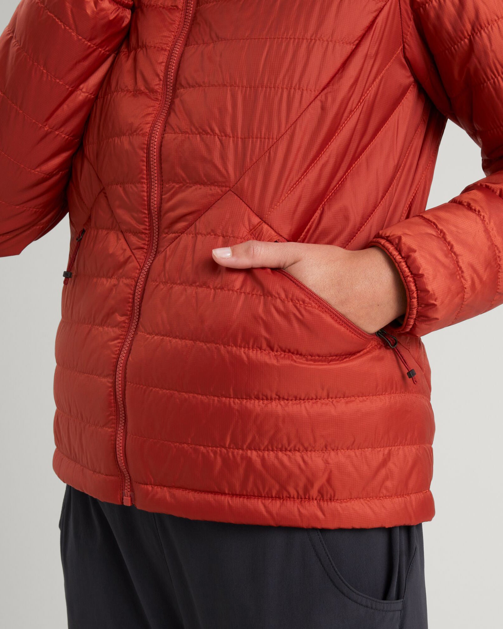 Heli R Women's novaLOFT Hooded Jacket - Lightweight Waterproof Winter Coat, Windproof Insulated Puffer Jacket for Hiking, Camping & Outdoor Activities (Red Earth)