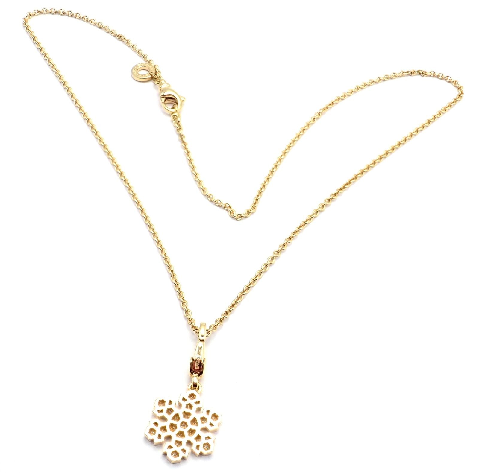 Bulgari Bvlgari Fiocco De Neve Snowflake 18k Gold Diamond Pendant Necklace - Luxury Italian Jewelry for Women, Perfect for Christmas Gifts & Special Occasions