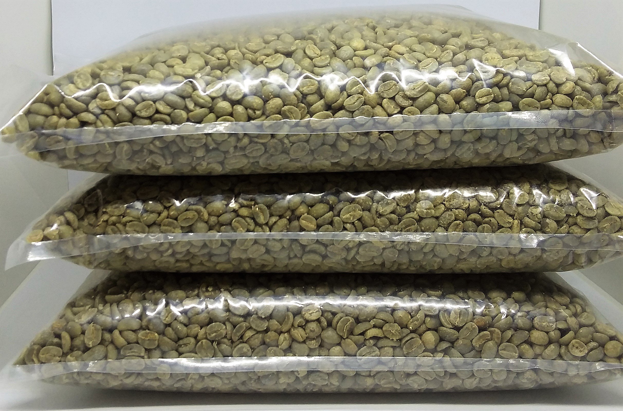 Premium Single Origin Colombian Green Coffee Beans - Unroasted, 20 Lb Bulk - From Los Pirineos Farm - Perfect for Home Roasting, Coffee Shops & Wholesale Businesses