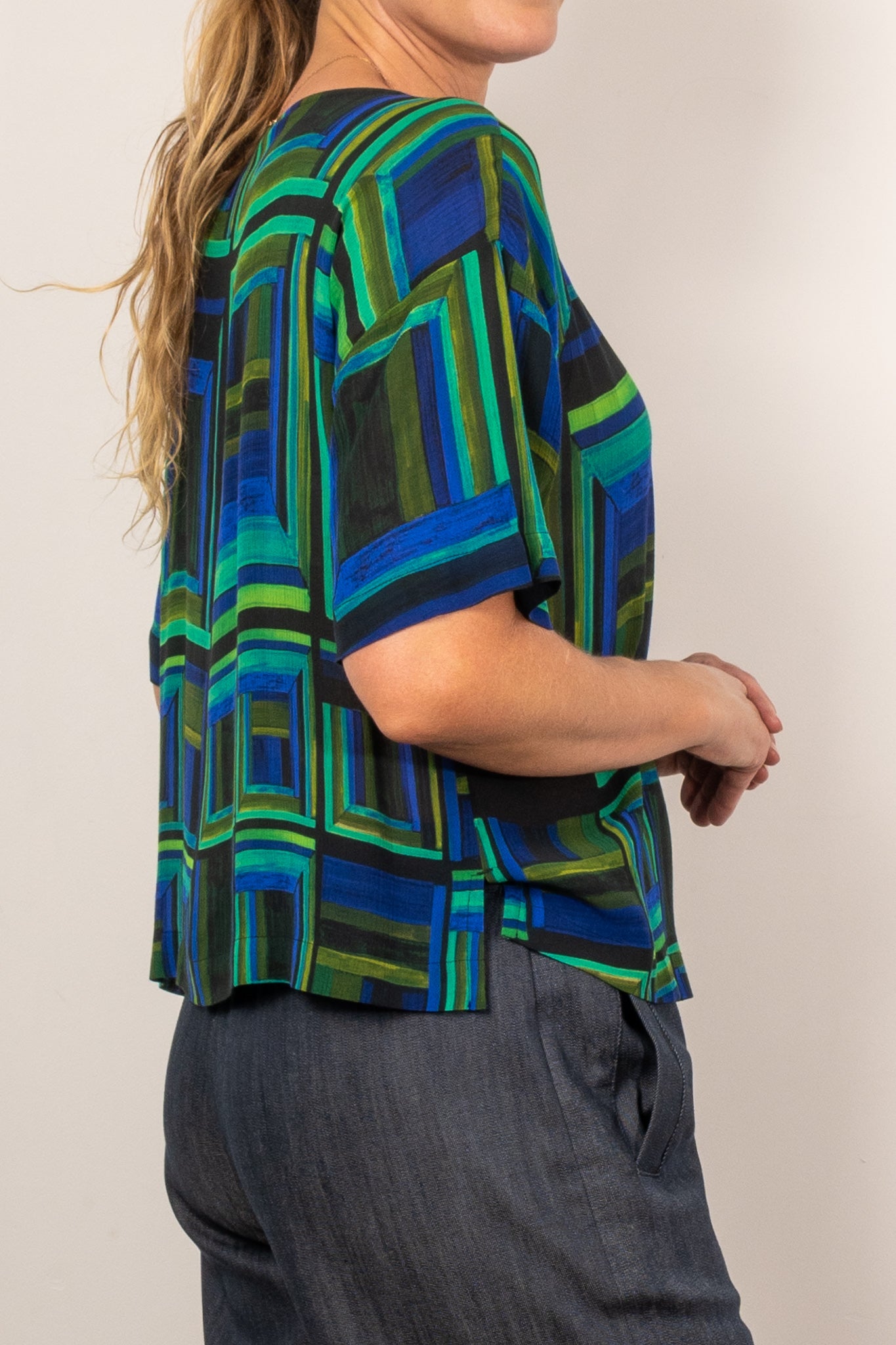 ELK Soma Top Salone Print - Stylish Women's Floral Blouse for Casual Wear & Summer Outfits | Perfect for Office, Dates & Vacation