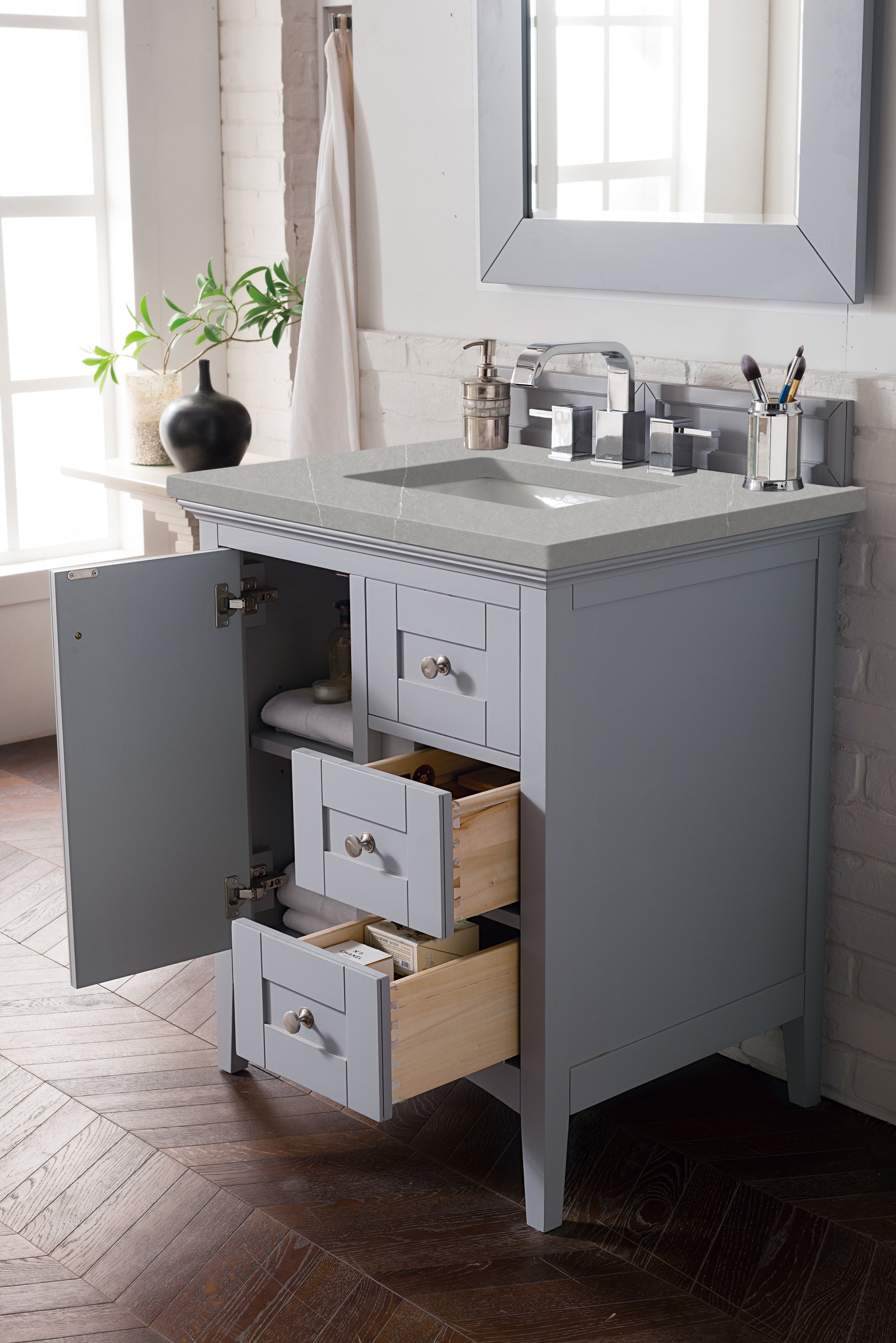 Palisades 30 Inch Single Bathroom Vanity with 3CM Eternal Serena Quartz Top in Silver Gray - Perfect for Modern Master Bathrooms and Powder Rooms