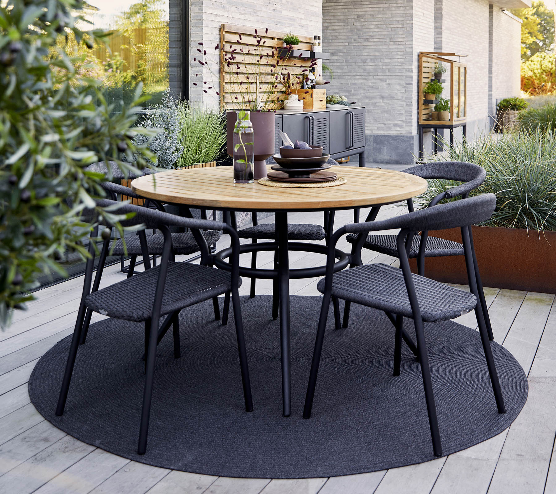 Large 200cm Round Area Rug - Soft & Durable Non-Slip Floor Mat for Living Room, Bedroom, Nursery, or Office Decor
