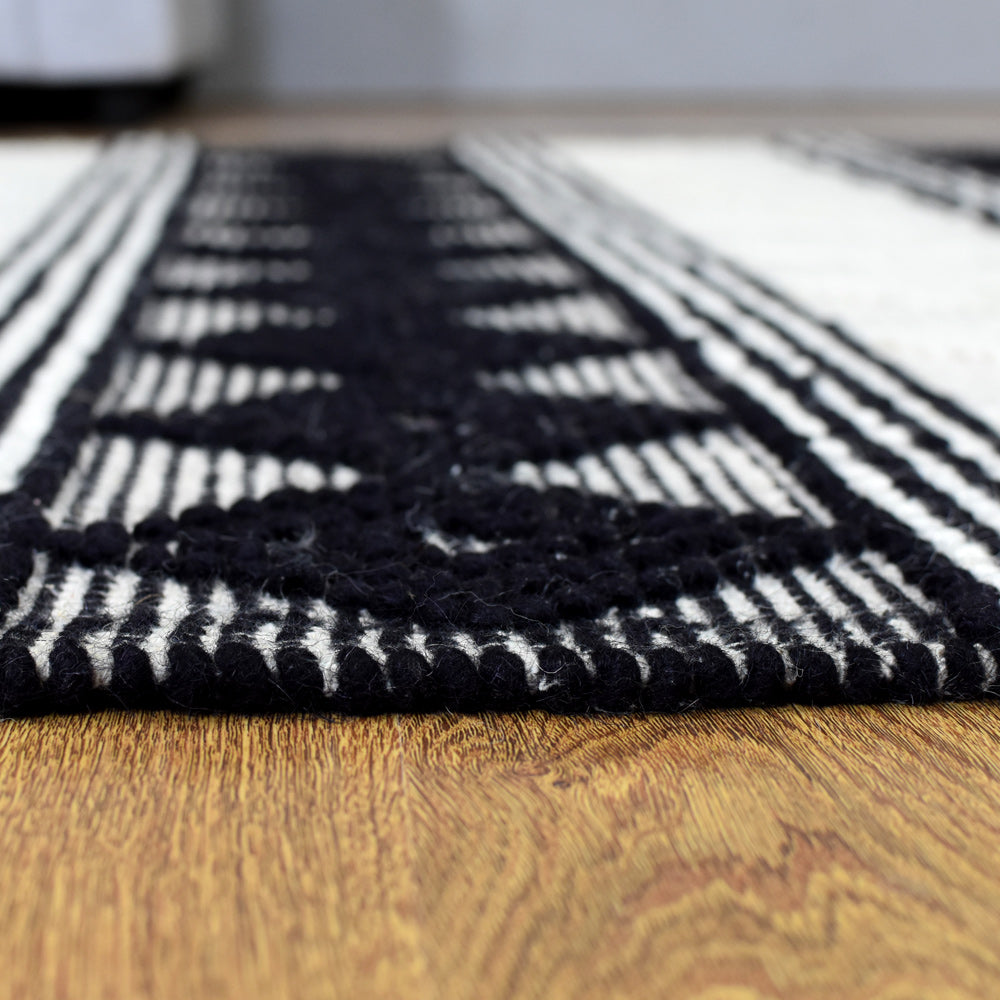 Hand Woven Industrial Rug - Durable & Stylish Floor Covering for Home, Office, and Commercial Spaces