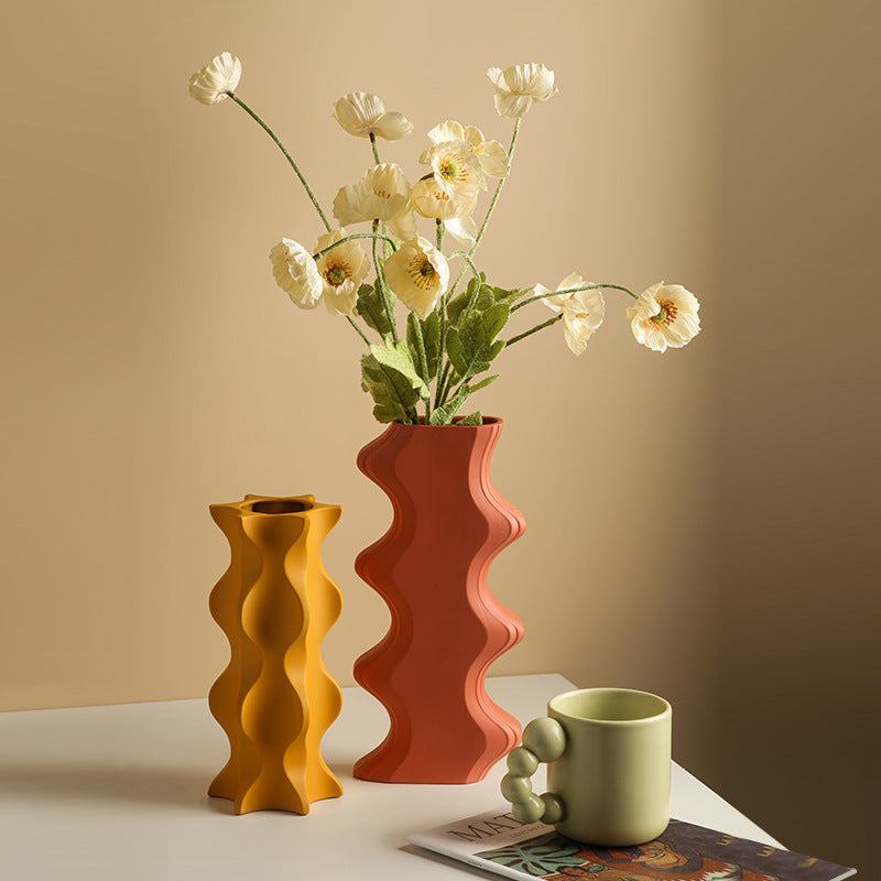 Premium Optic Scallop Ceramic Home Decor Accents - Elegant Tabletop & Shelf Decor for Living Room, Bedroom, and Office