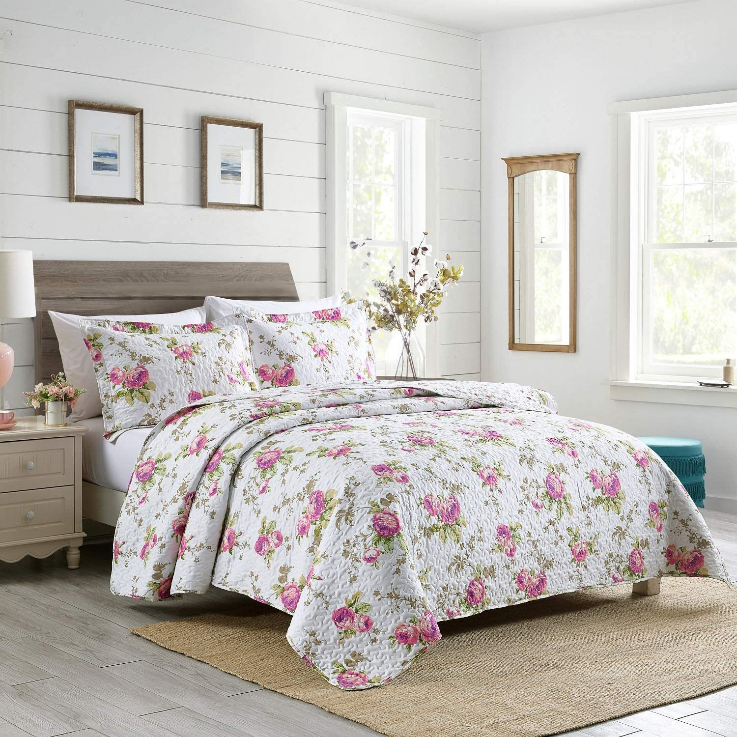 Boryard 3-Piece Full/Queen Quilt Set - Lightweight Soft Bedspread Coverlet (90x90 Inches) with 2 Pillow Shams (20x26 Inches) - Rose Floral Print Bedding for Cozy Bedroom Decor & Guest Room Essentials