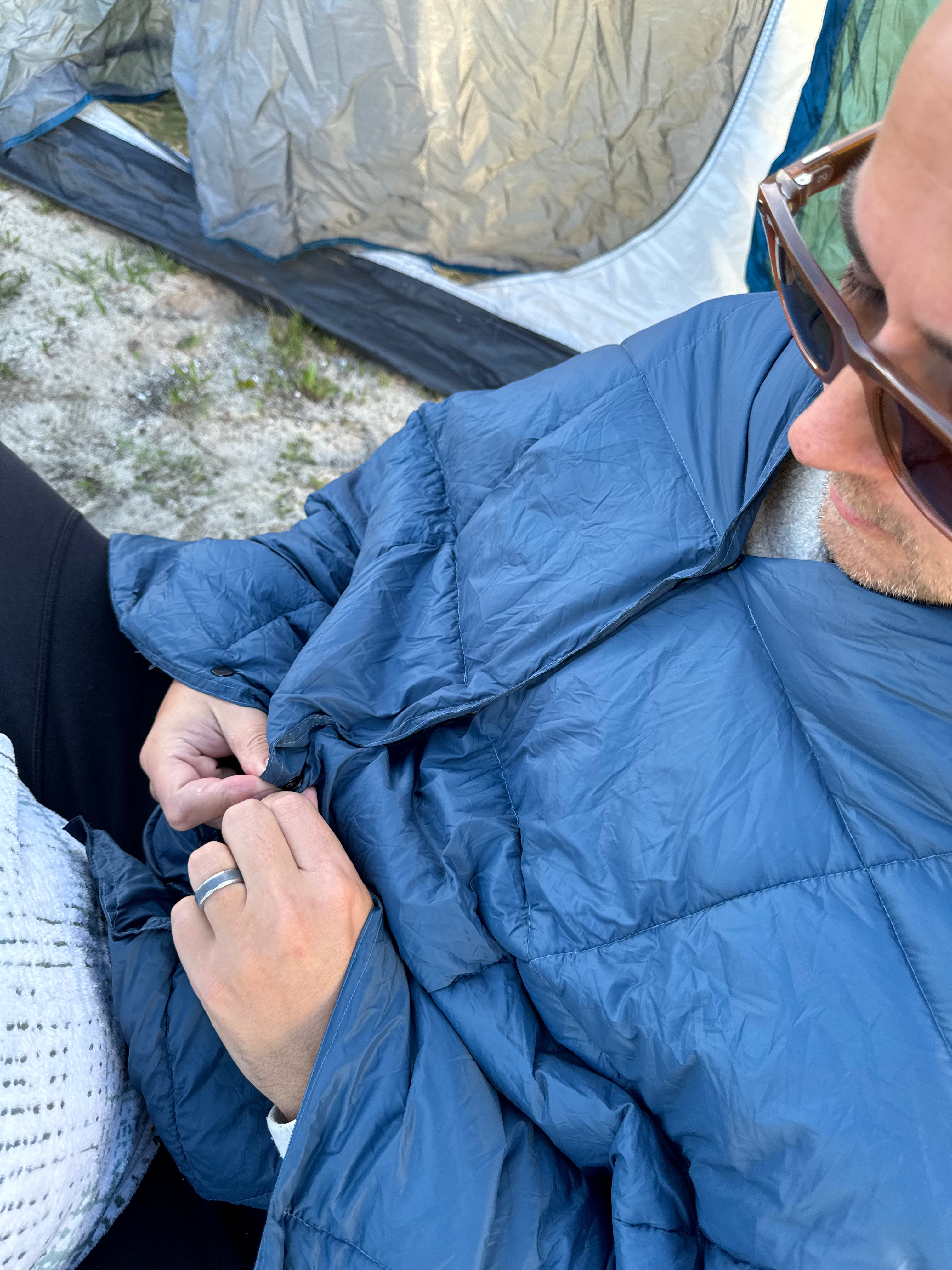 Puffy Camping Blanket - Ultra Soft & Lightweight Outdoor Blanket for Hiking, Picnics & Travel - Water-Resistant & Compact - Perfect for Backpacking, Beach & Camping Trips (Blue)
