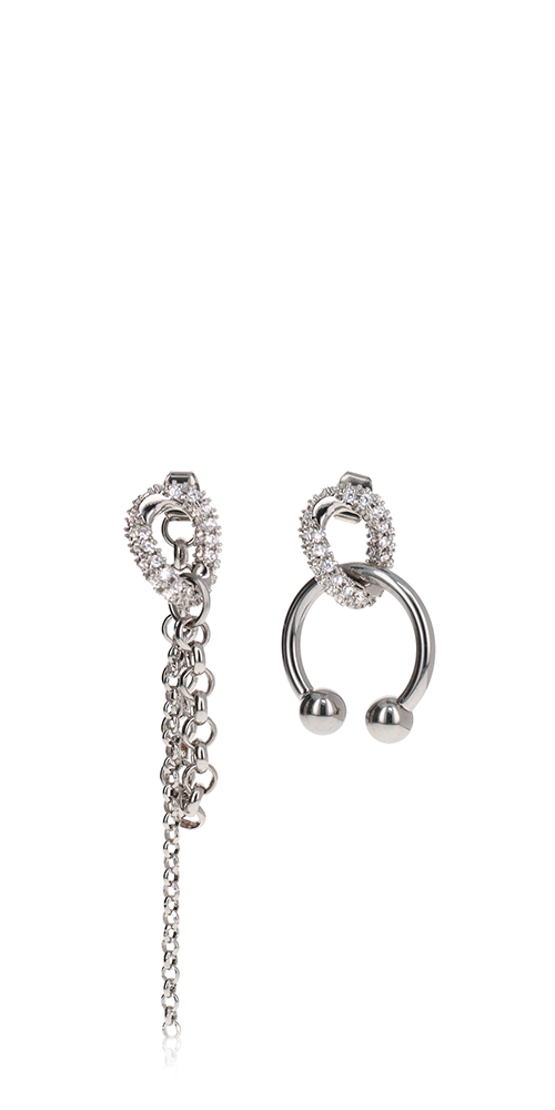 Holly Leaf Stud Earrings for Women - Christmas Holiday Jewelry Gift for Party & Festive Occasions