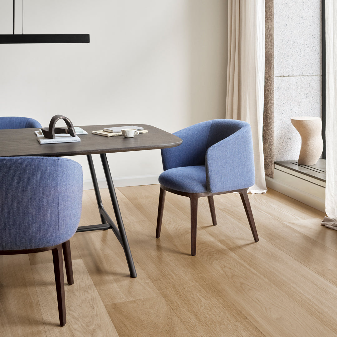 Tristan Lohner Event Armchair Wendelbo - Modern Accent Chair for Living Room, Bedroom & Office - Stylish Upholstered Lounge Chair with Wooden Legs - Perfect for Home Decor, Reading & Relaxing