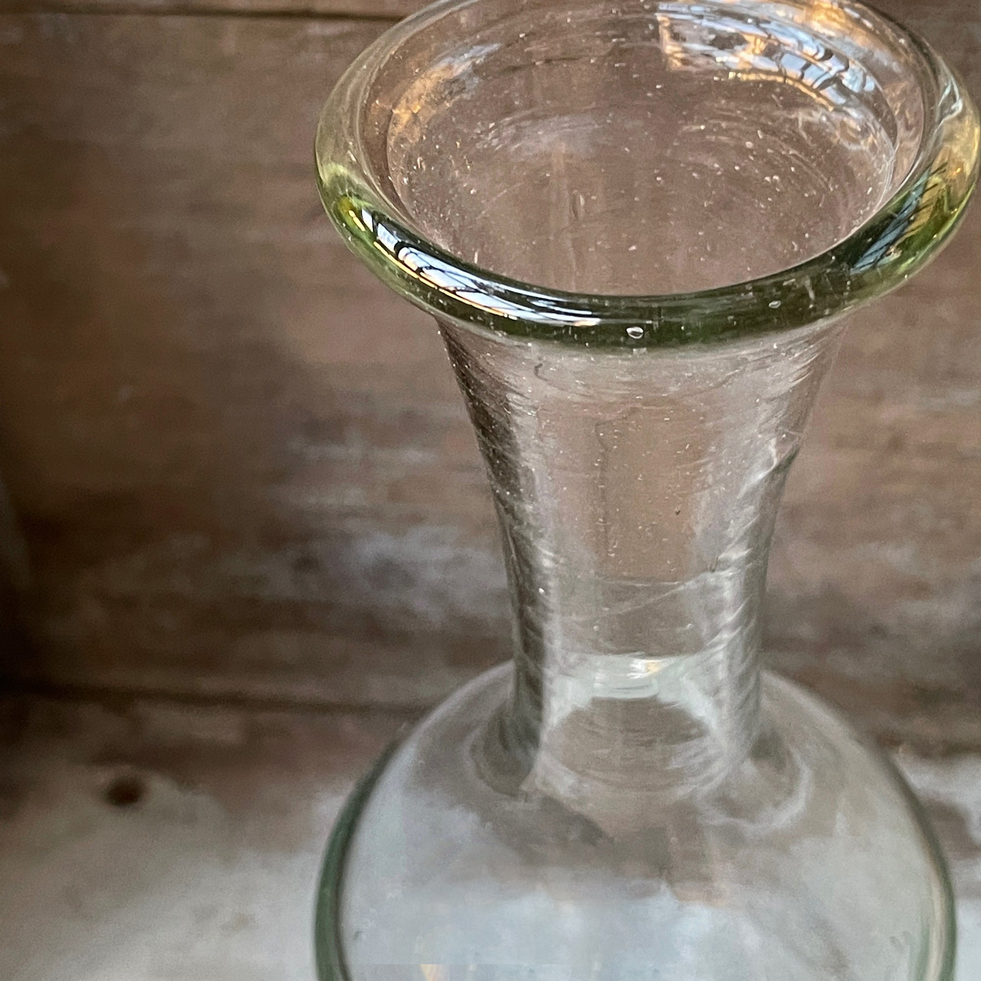 Alisha Glass Carafe with Lid - Elegant Water Pitcher for Home, Office & Dining - Perfect for Serving Juice, Iced Tea & Infused Water