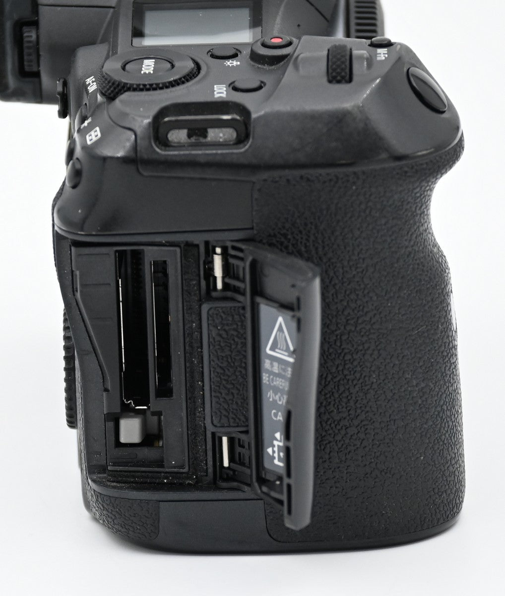 Used Canon EOS R5 Full Frame Mirrorless Camera Body Only - Shutter Count ≤147,000 - Perfect for Professional Photography, Videography & Travel