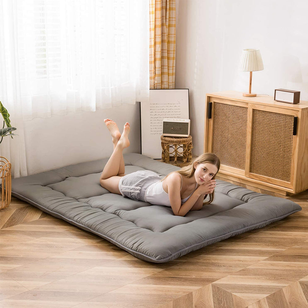 MAXYOYO Charcoal Grey Japanese Futon Mattress - Foldable Floor Mattress for Guest Bed, Camping & Small Spaces | Comfortable & Space-Saving Sleeping Solution