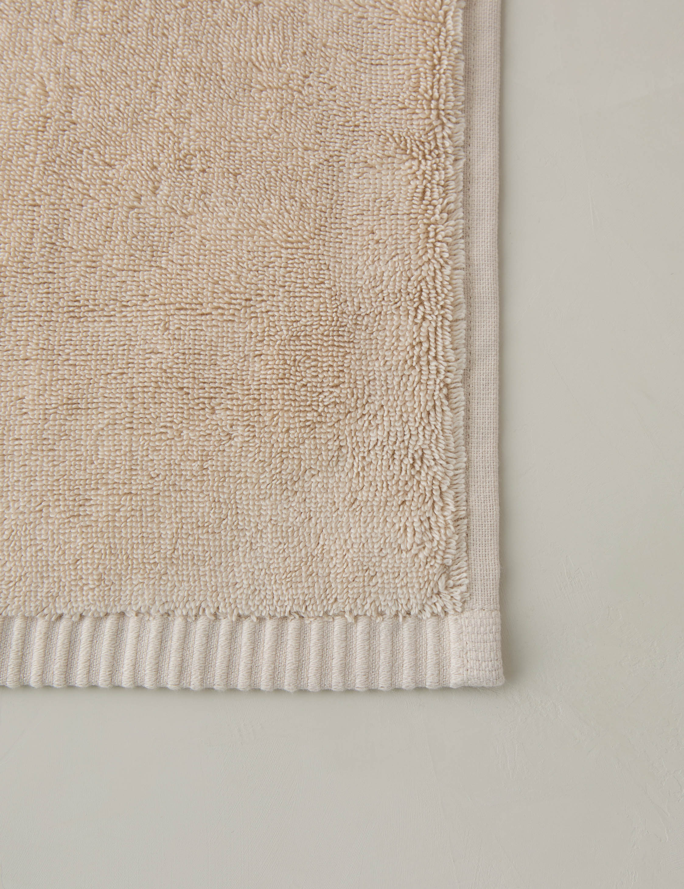 Premium Organic Cotton Bath Towels Set - Soft, Absorbent & Eco-Friendly for Spa, Gym & Luxury Home Use
