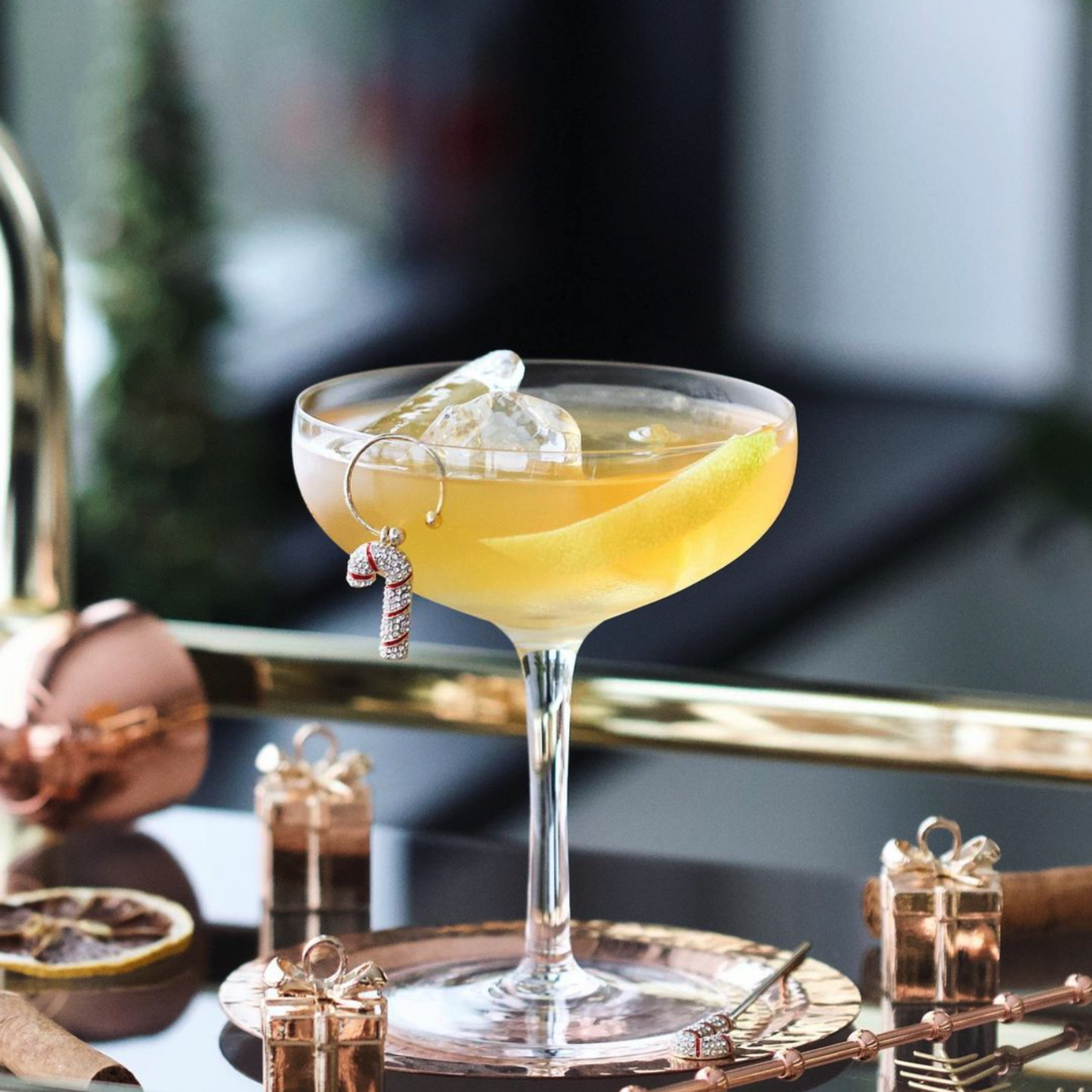 Christmas Cocktail Party Set - 12-Piece Holiday Drinkware with Gold Rim - Elegant Glassware for Champagne, Wine & Cocktails - Perfect for Holiday Entertaining, New Year's Eve Parties & Festive Gatherings