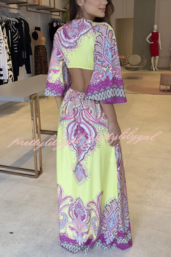 Elegant Palace Style Print Bell Sleeve Backless Maxi Dress for Women | Flowy Vacation & Beach Dress | Perfect for Summer Parties, Weddings & Tropical Getaways