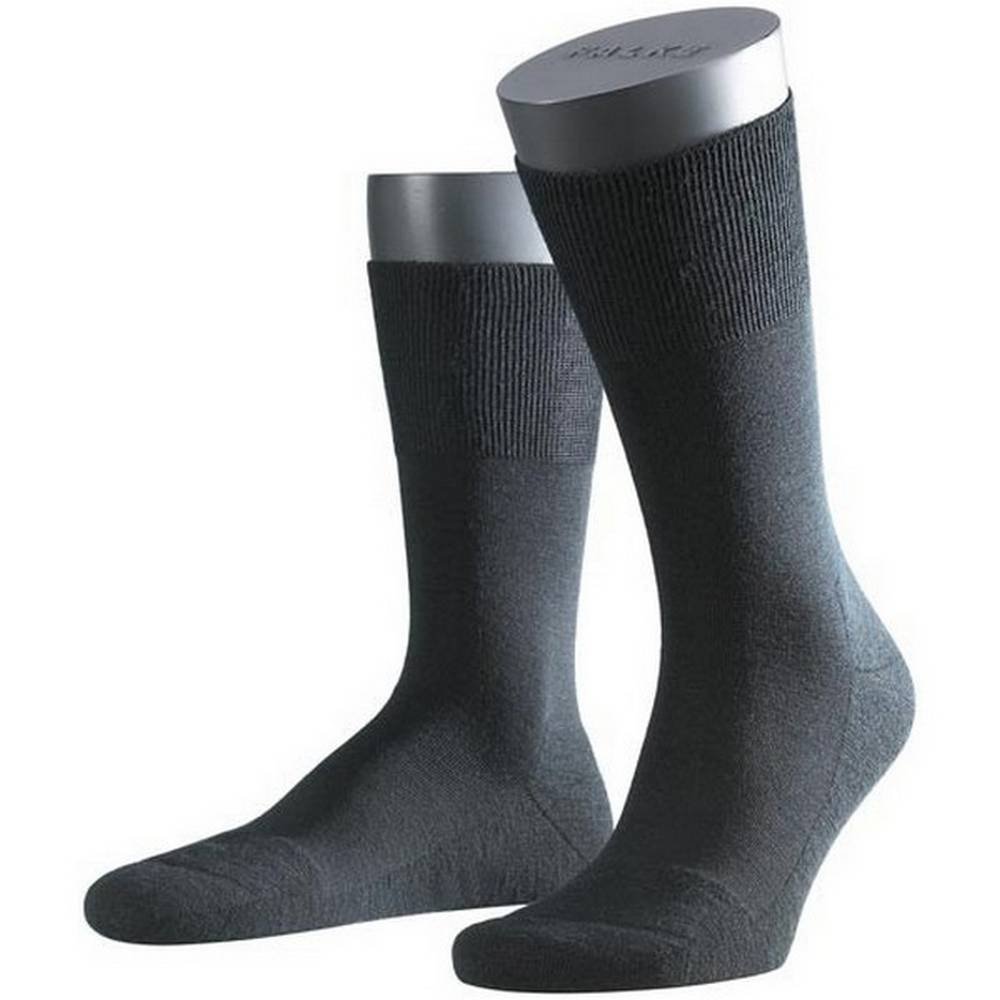 FALKE Men's Airport Plus Socks - Black - Extra Small - Comfortable Travel Socks for Long Flights & Business Trips