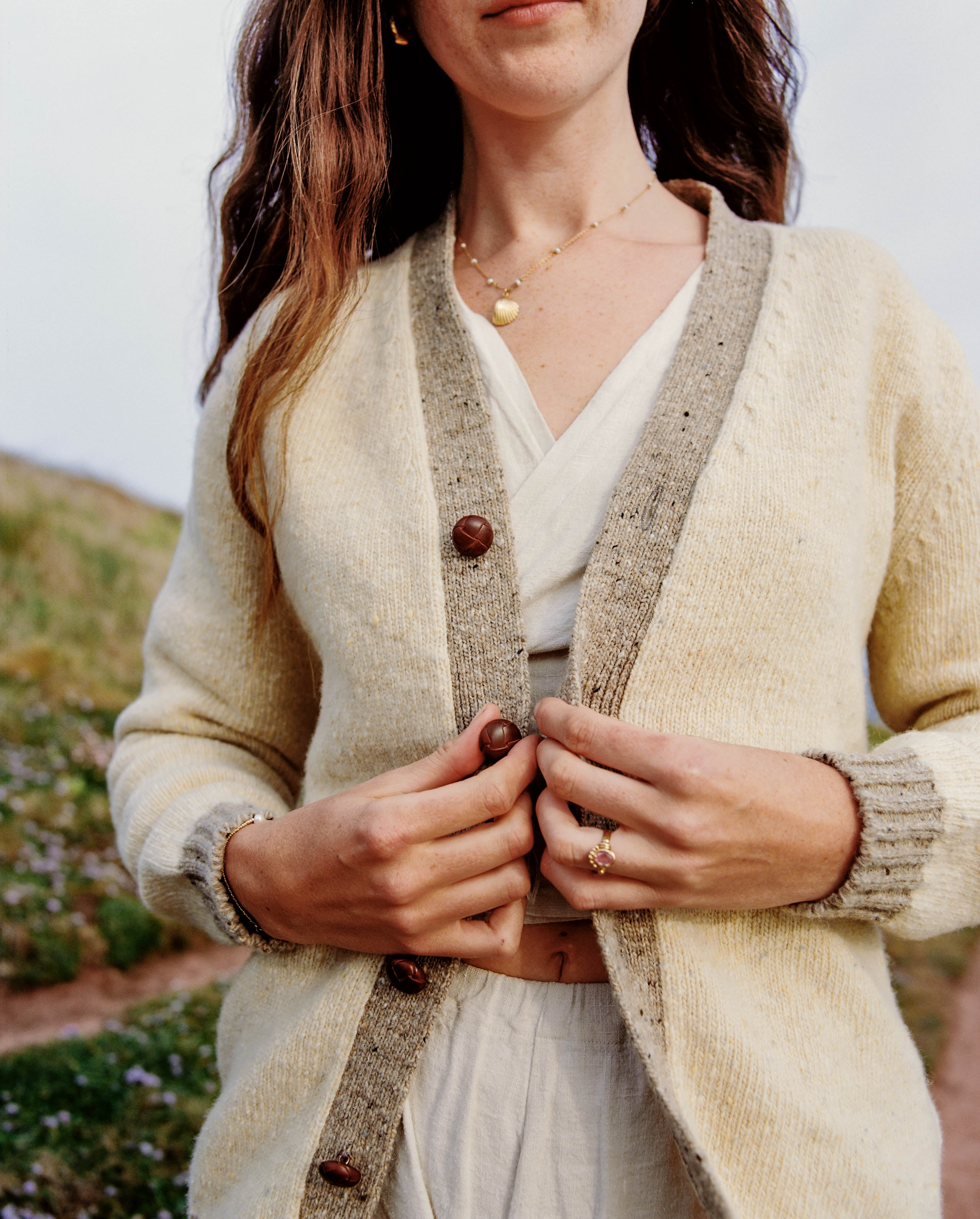 Custom Knitwear for Online Orders - Handmade Sweaters & Cardigans for Women & Men - Perfect for Gifts, Holidays & Cozy Winter Wear