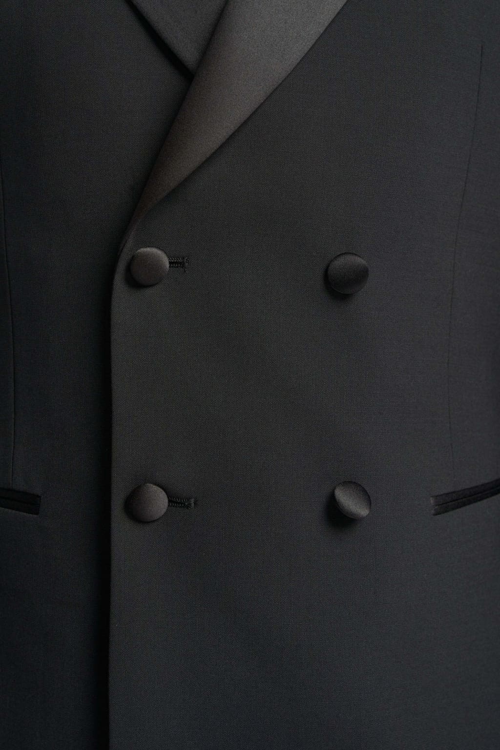 Cavani Aspen Men's Double Breasted Black Tuxedo Dinner Jacket | Formal Suit for Weddings, Prom & Evening Events