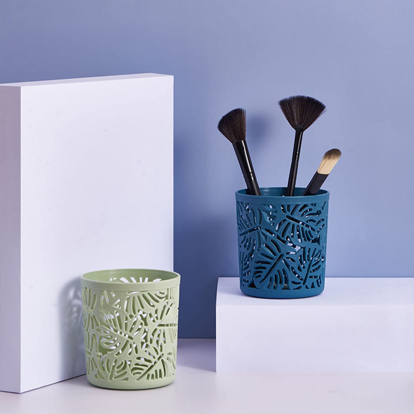 Creative Hollow Leaf Pen Holder - Plastic Desk Organizer for Pencils, Brushes & Stationery | Perfect for Office, School & Home Workspace Organization
