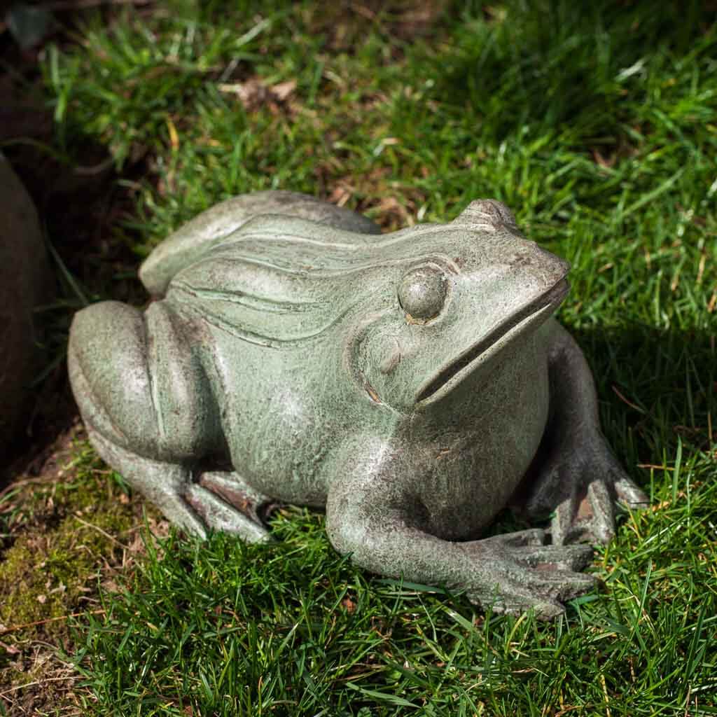 Campania International Woodland Frog Garden Statue - Handcrafted Outdoor Decor for Patio, Lawn & Garden Landscaping