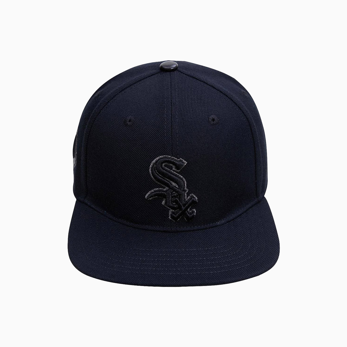 Chicago White Sox Triple Black Logo Snapback Hat - Official MLB Baseball Cap for Men & Women - Perfect for Games, Streetwear & Sports Fans