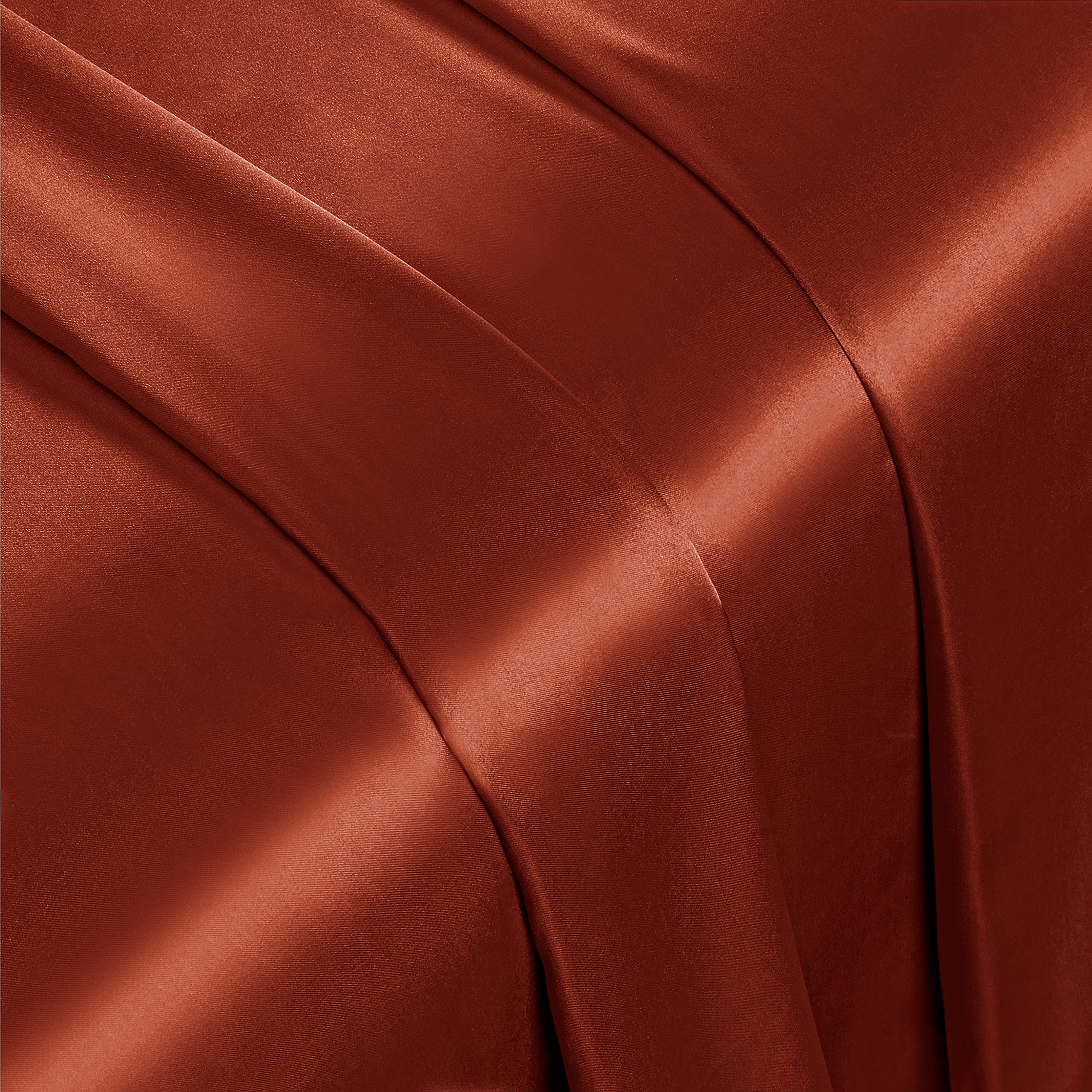 Luxury Vonty Satin Sheets Set - California King Size, Ultra Soft & Breathable Satin Bedding (Rust Orange) - Includes 1 Deep Pocket Fitted Sheet, 1 Flat Sheet & 2 Pillowcases - Perfect for Master Bedroom, Guest Room & Hotel Luxury Experience