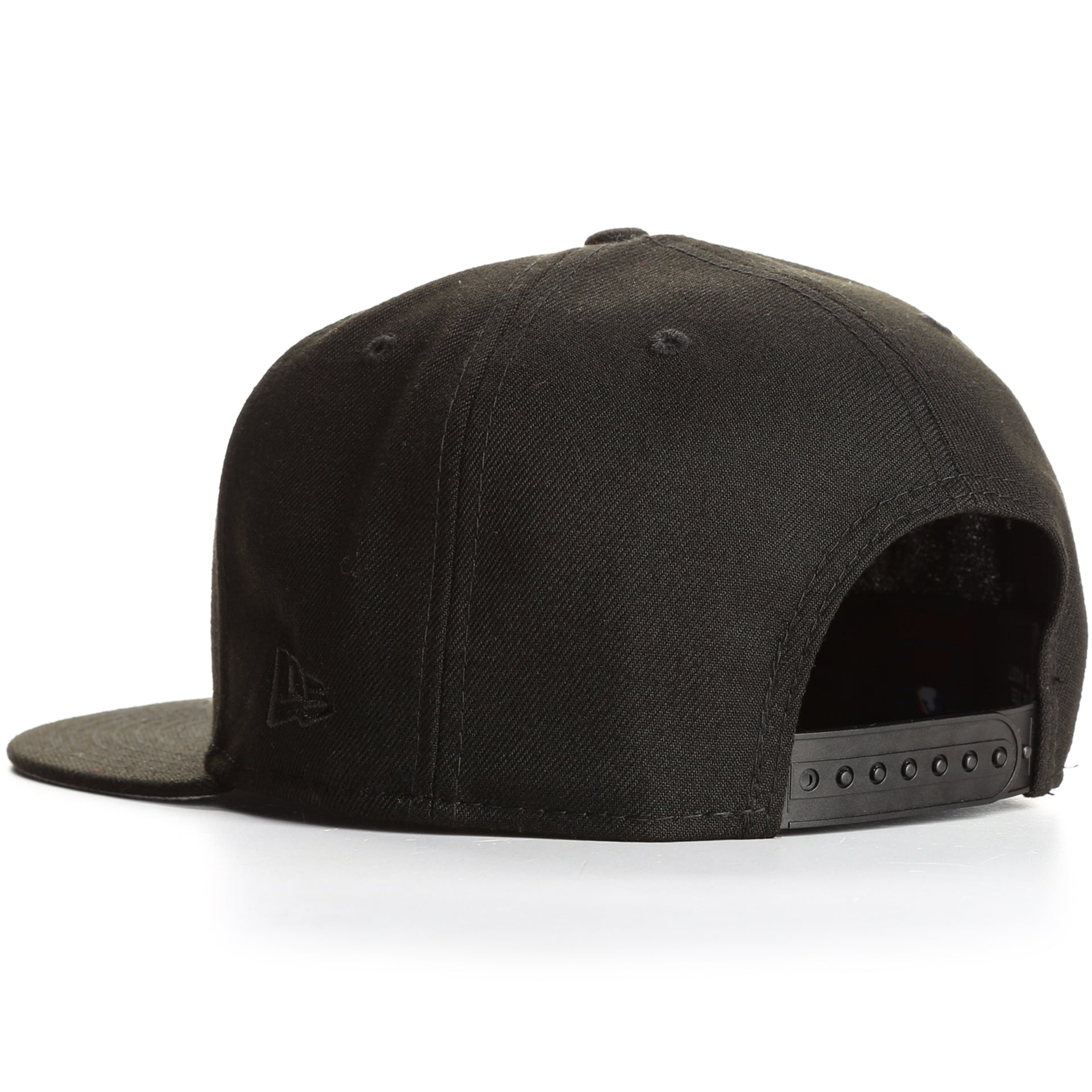 New Era 9Fifty Los Angeles Angels Basic Snapback Hat - Blackout Color for Baseball Fans & Streetwear Style | Perfect for Games, Concerts & Everyday Wear