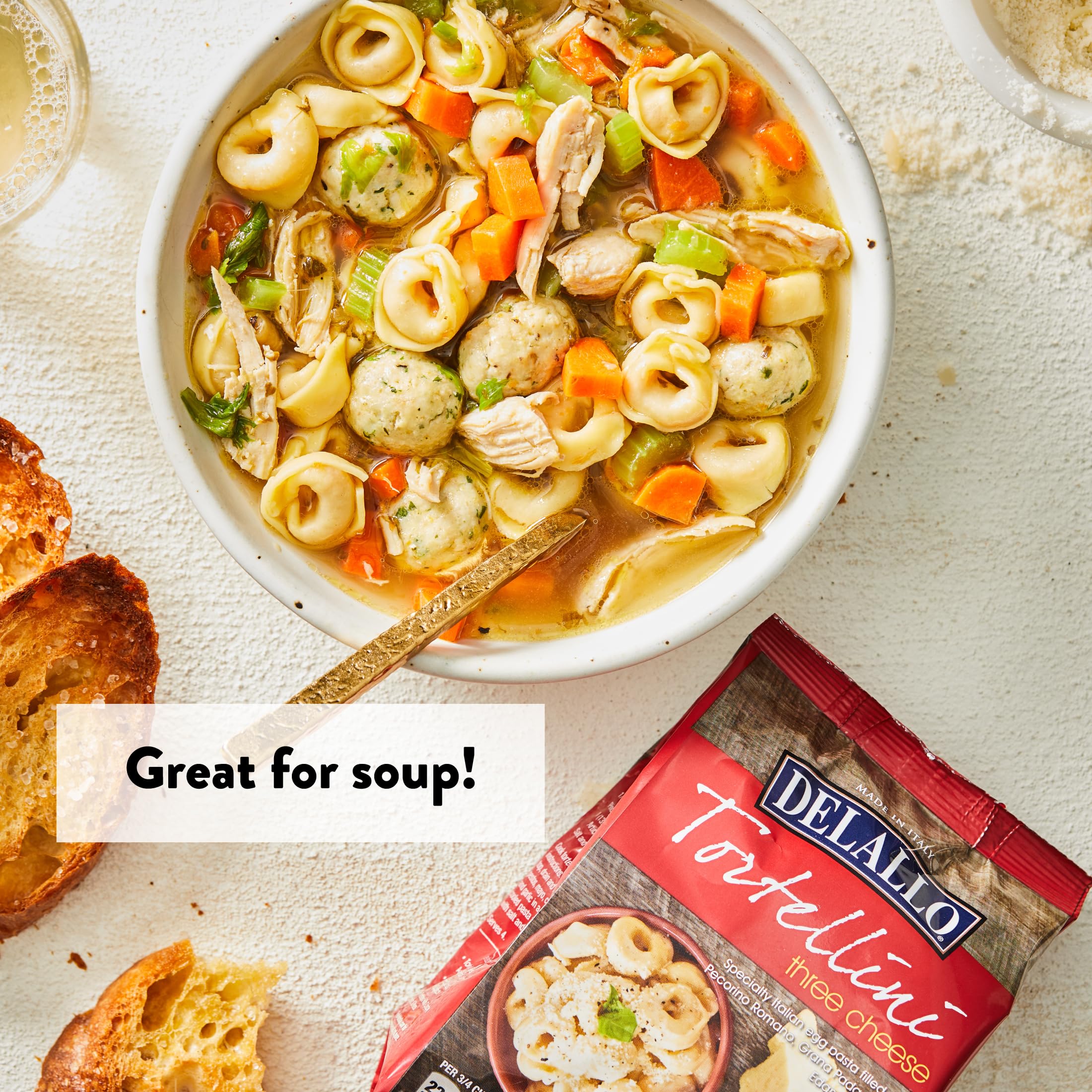 DeLallo Three Cheese Tortellini Pasta - 8.8 oz Bag (4 Pack) | Authentic Italian Pasta with Parmesan, Romano & Ricotta Cheeses | Perfect for Quick Dinners, Family Meals & Italian Recipes