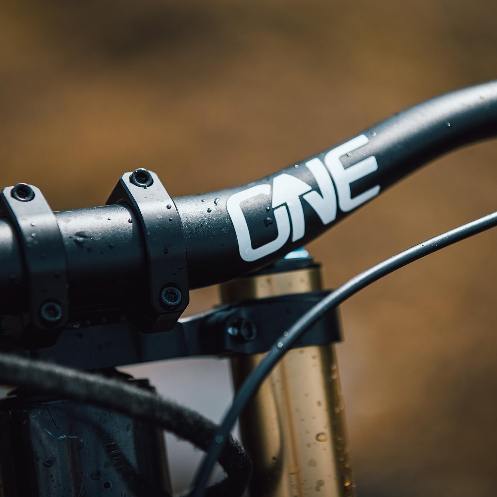 OneUp Components 35mm Aluminum Handlebar - 35mm Rise, 35mm Clamp Diameter for MTB & Enduro Bikes | Durable & Lightweight Upgrade for Mountain Biking & Trail Riding