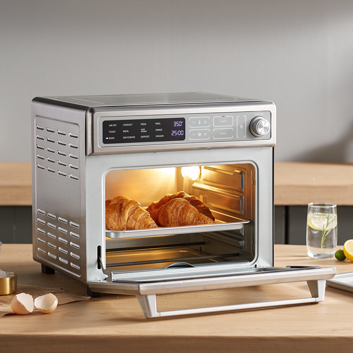 CIARRA 12-in-1 Smart Air Fryer Oven with 24L Capacity, Digital Touchscreen, 1700W, CATOSEC01 OW - Perfect for Healthy Frying, Baking, Roasting & Reheating in Home Kitchen