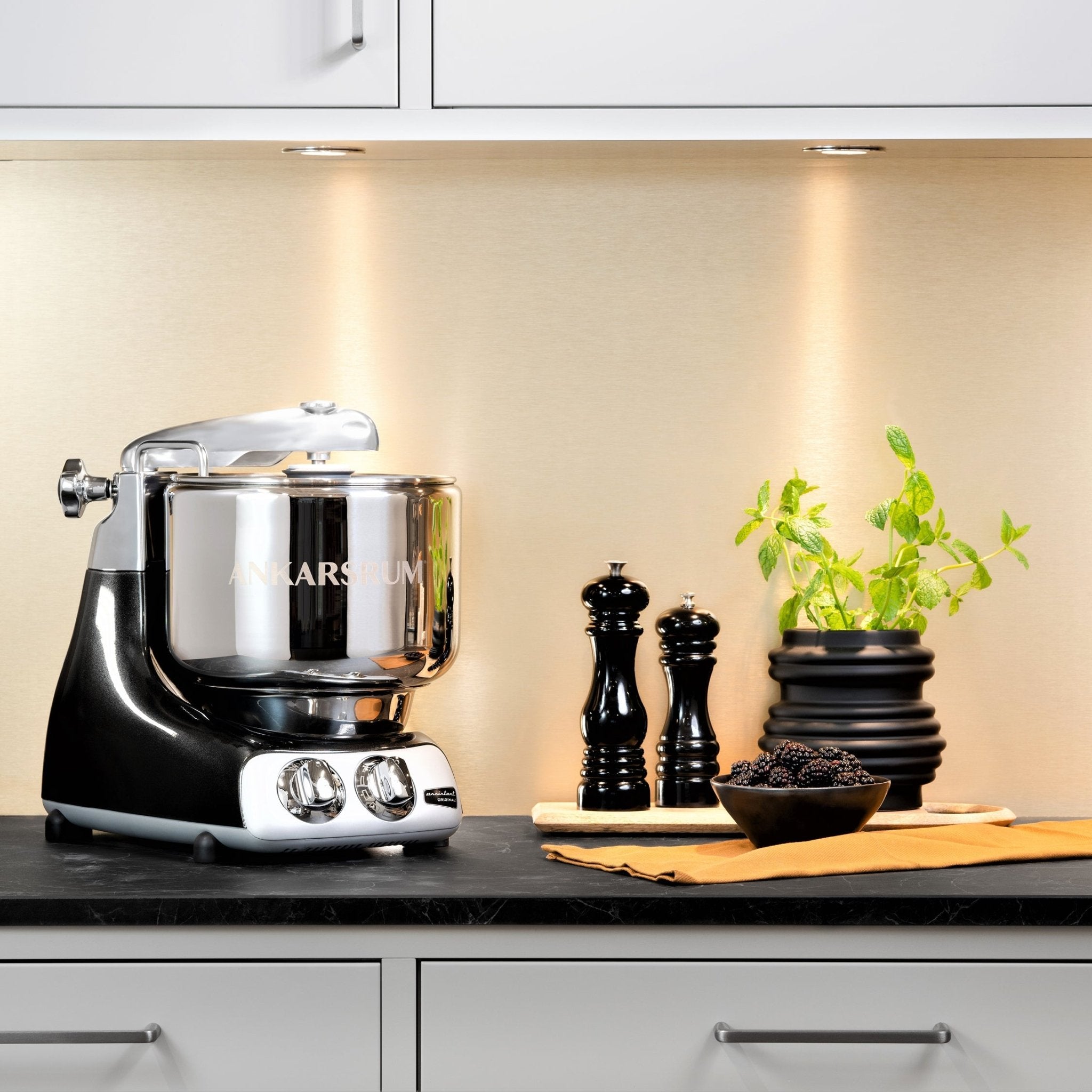 Ankarsrum AKM6230 Stand Mixer - Black Diamond | Powerful Kitchen Mixer for Baking, Dough Kneading & Cooking | Perfect for Home Bakers & Professional Chefs