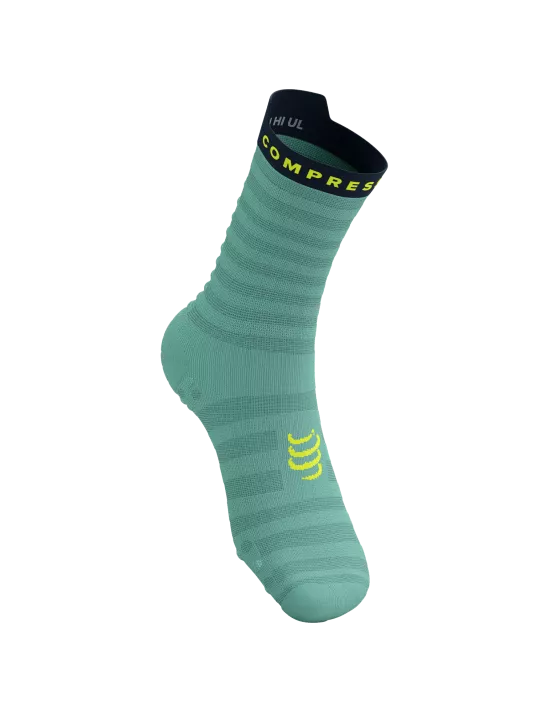 Compressport Pro Racing Socks v4.0 - Ultralight Running Socks for Men & Women - High Performance Athletic Socks - Shell Blue/Blues - Perfect for Marathon, Trail Running & Triathlon Training