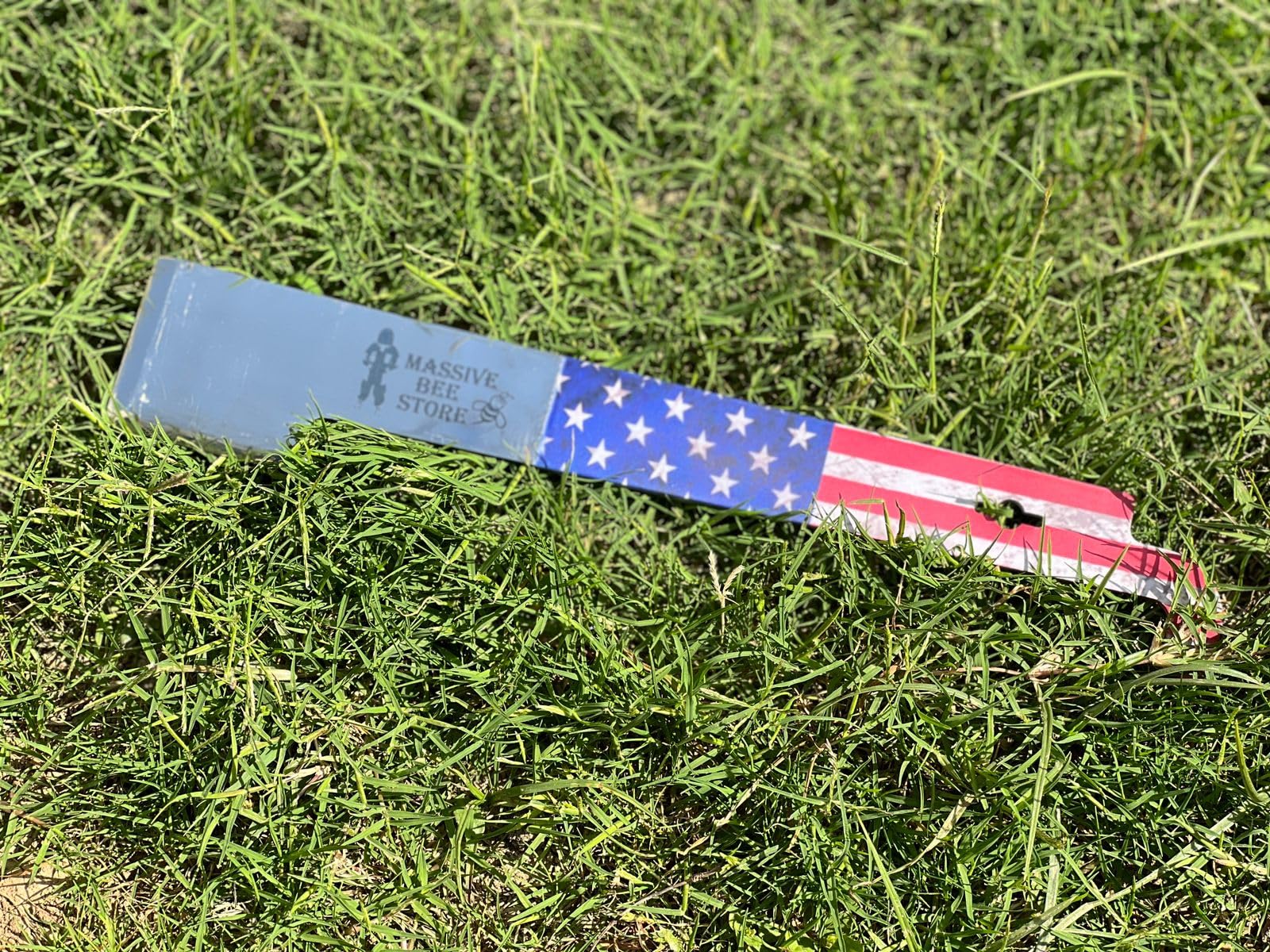 11 Inch J Hook Frame Lifter & Scraper - Beekeeping Hive Tool Set with US Flag Design (2 Pack) - Essential for Honeycomb Removal & Hive Maintenance