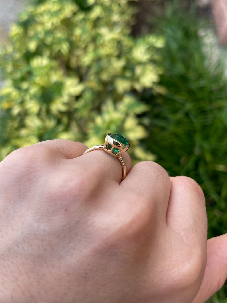 4.05ct AAA Natural Forest Green Cushion Cut Emerald 14K Gold Solitaire Engagement Ring with 8-Window Bezel Setting - Perfect for Proposals, Weddings & Anniversary Gifts