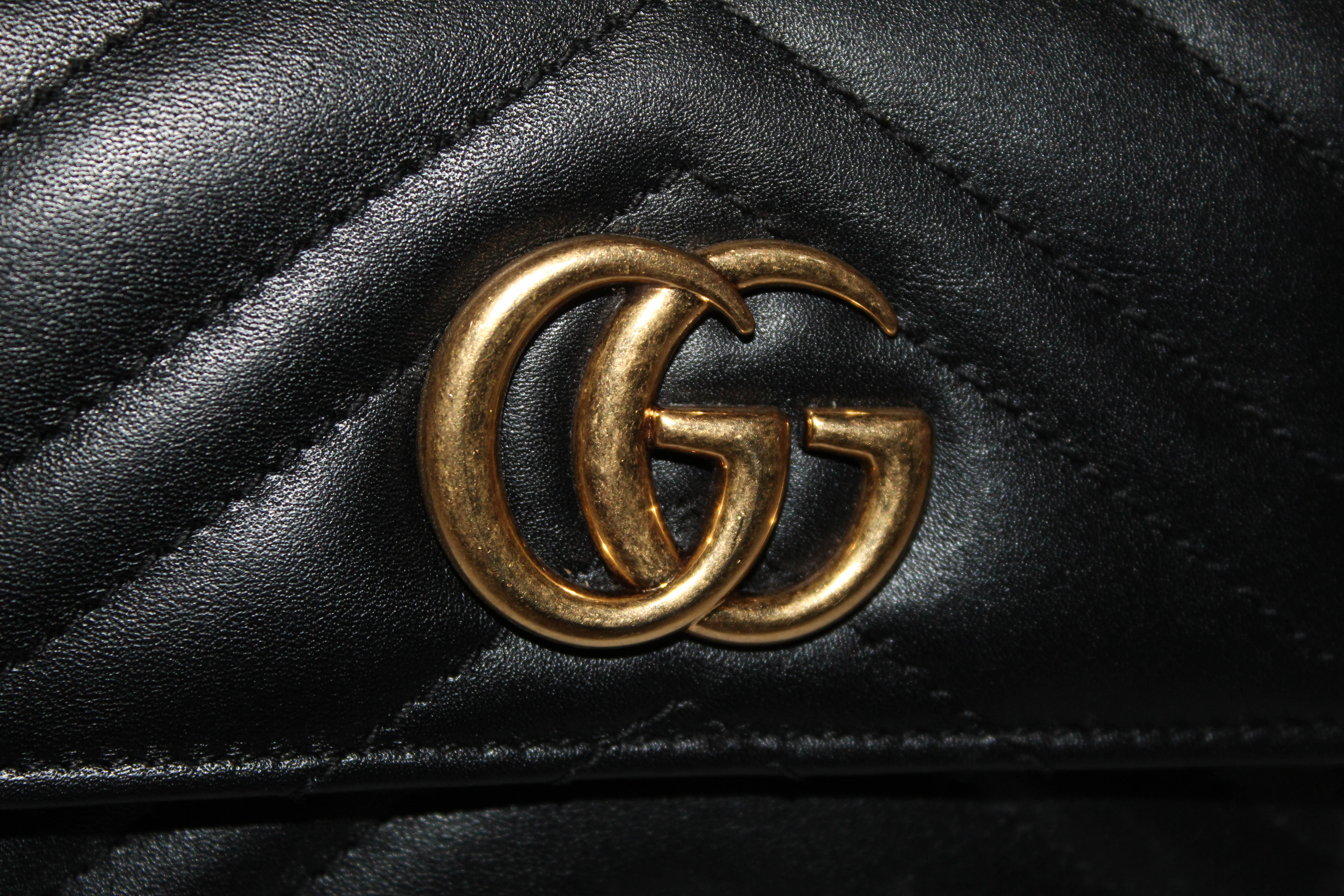 Authentic Gucci Black Marmont Chevron Leather Wallet for Women - Luxury Designer Bifold Wallet with Card Slots & Zip Pocket - Perfect for Everyday Use, Gifts & Special Occasions