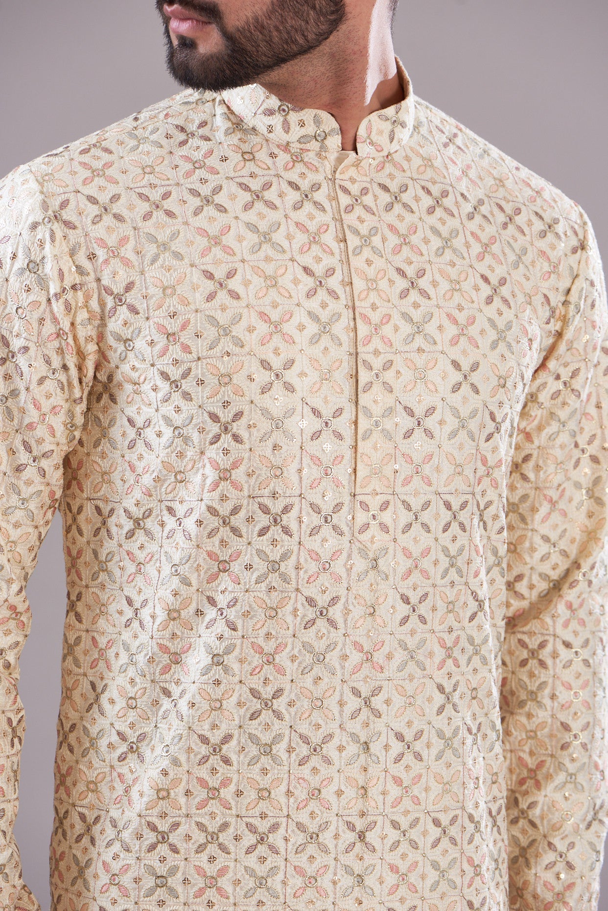 Exquisite Ivory Embroidered Kurta for Women - Elegant Traditional Indian Tunic - Perfect for Festivals, Weddings & Casual Wear