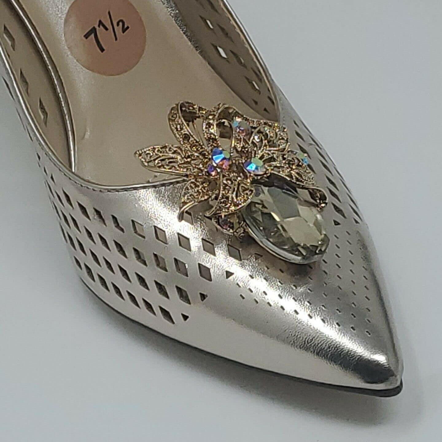 Elegant Gold & Beige Rhinestone Shoe Clips - Premium Shoe Accessories for Heels, Pumps & Sandals - Perfect for Weddings, Parties & Special Occasions