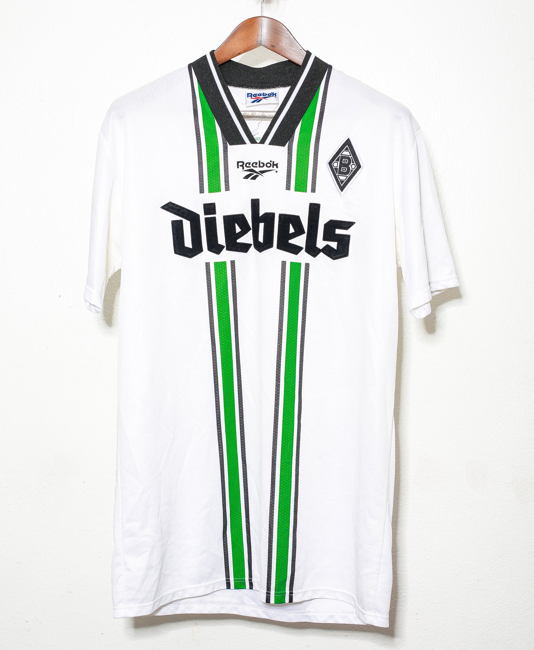 Original 1996 Borussia Mönchengladbach Home Jersey Size L - Vintage Soccer Shirt for Fans & Collectors - Perfect for Match Days, Retro Parties & Football Memorabilia Display