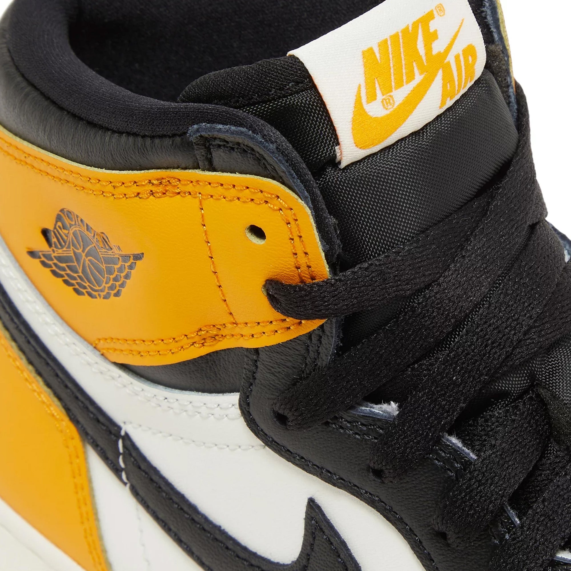 Air Jordan 1 Retro High OG 'Taxi' Sneakers (2022 Release) - Men's Basketball Shoes for Streetwear & Casual Style