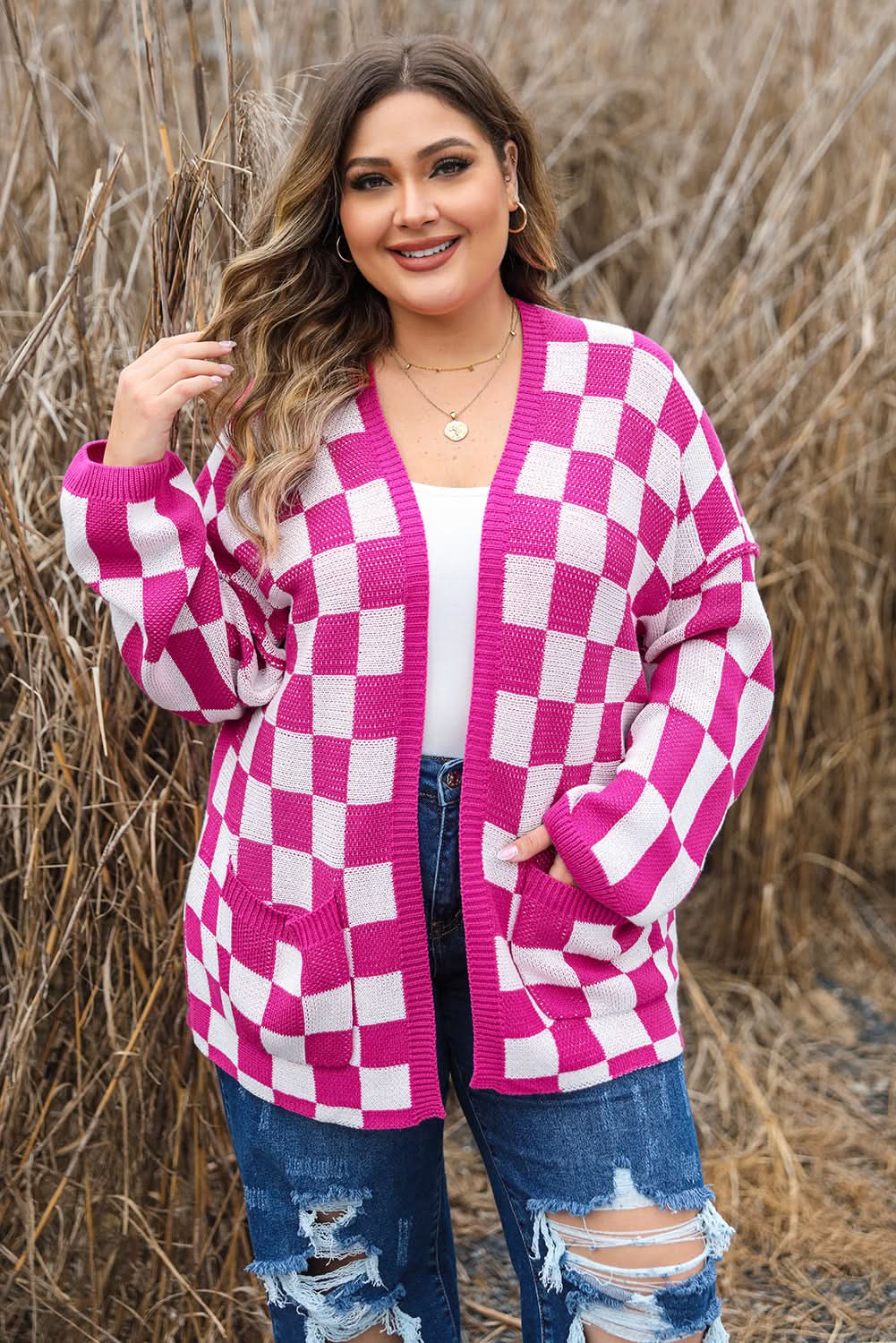 Stylish Plus Size Checkered Cardigan for Women - Cozy Oversized Knit Sweater for Fall & Winter | Perfect for Casual Outfits, Office Wear & Layering