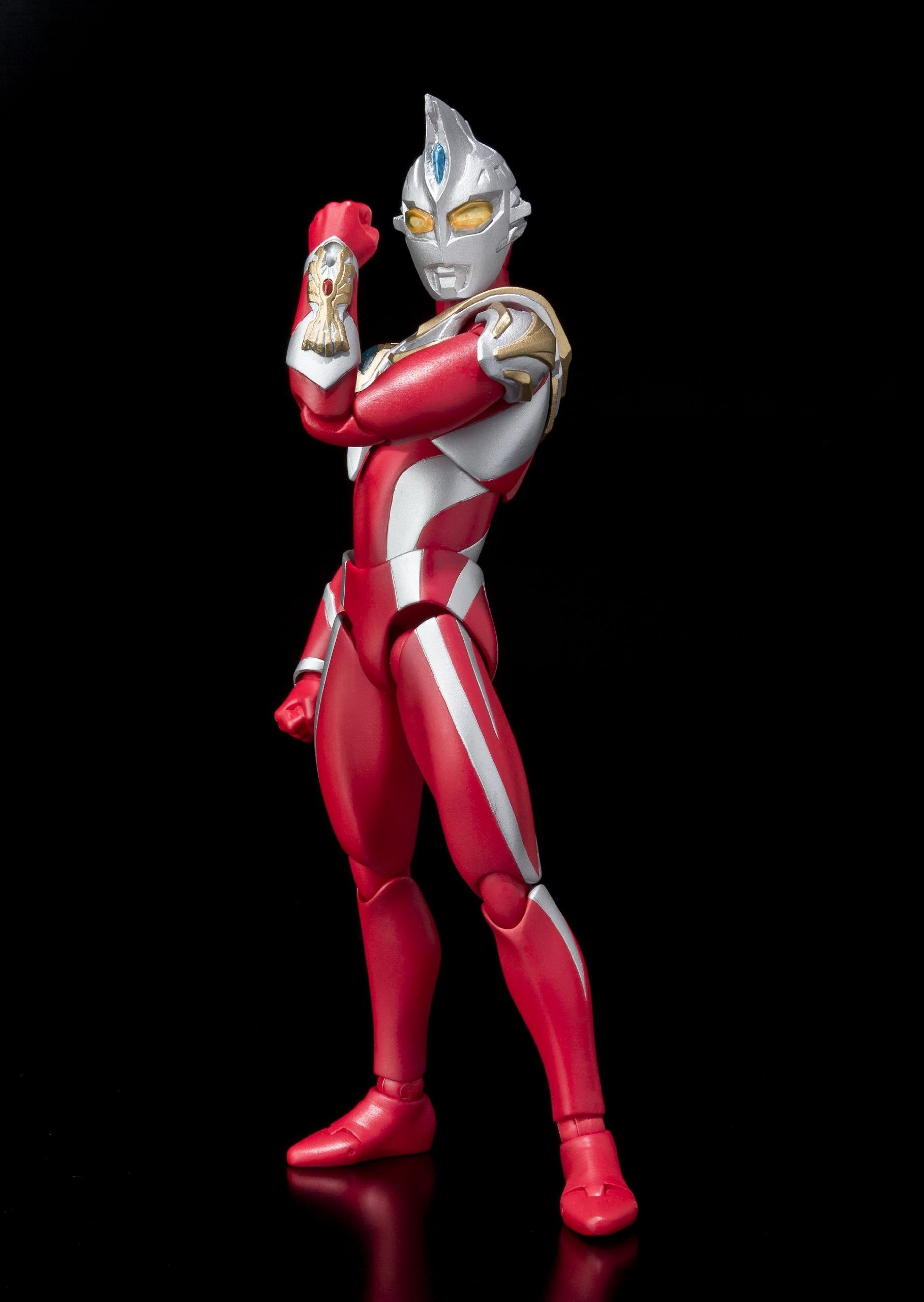 Ultra-Act Ultraman Max Action Figure - Collectible Japanese Anime Toy for Fans & Display - Perfect for Home Decor, Gifts, and Cosplay Scenes