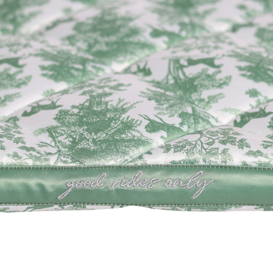 Dapplebay Equestrian Toile Jump Saddle Pad - Breathable Green & White Horse Riding Saddle Pad for Show Jumping & Dressage - Perfect for Competitions & Training