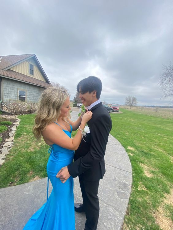 Elegant Mermaid Spaghetti Straps Long Blue Prom Dress for Evening Party - Perfect for Homecoming, Formal Events & Special Occasions